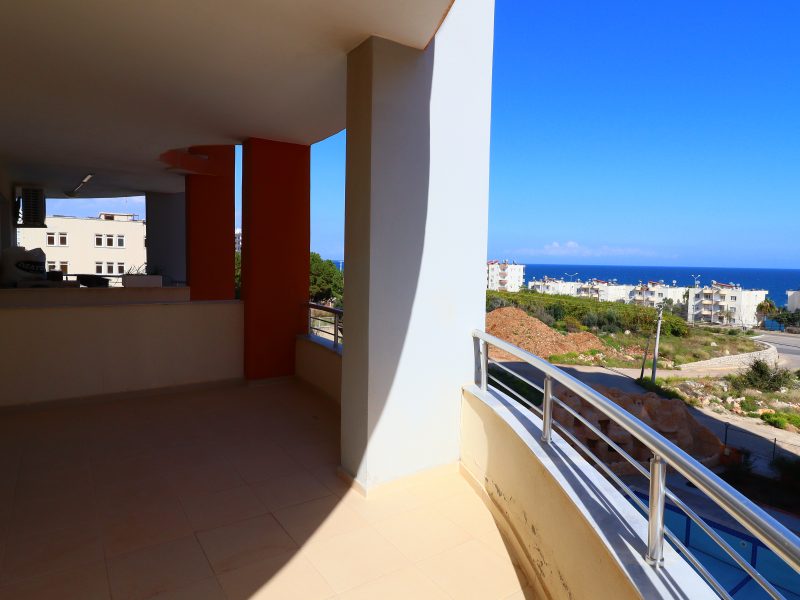Mersin Erdemli Ayaş Site İçinde Deniz Manzaralı Satılık 2+1 Daire