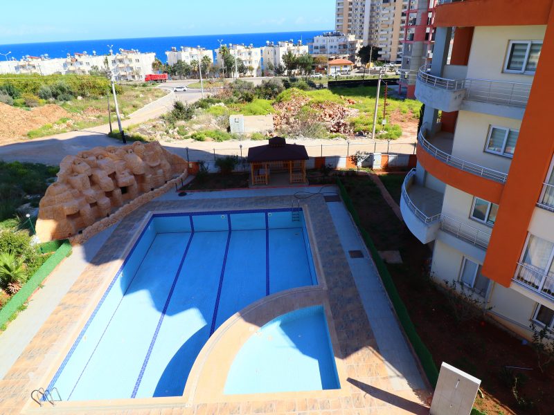 Mersin Erdemli Ayaş Site İçinde Deniz Manzaralı Satılık 2+1 Daire