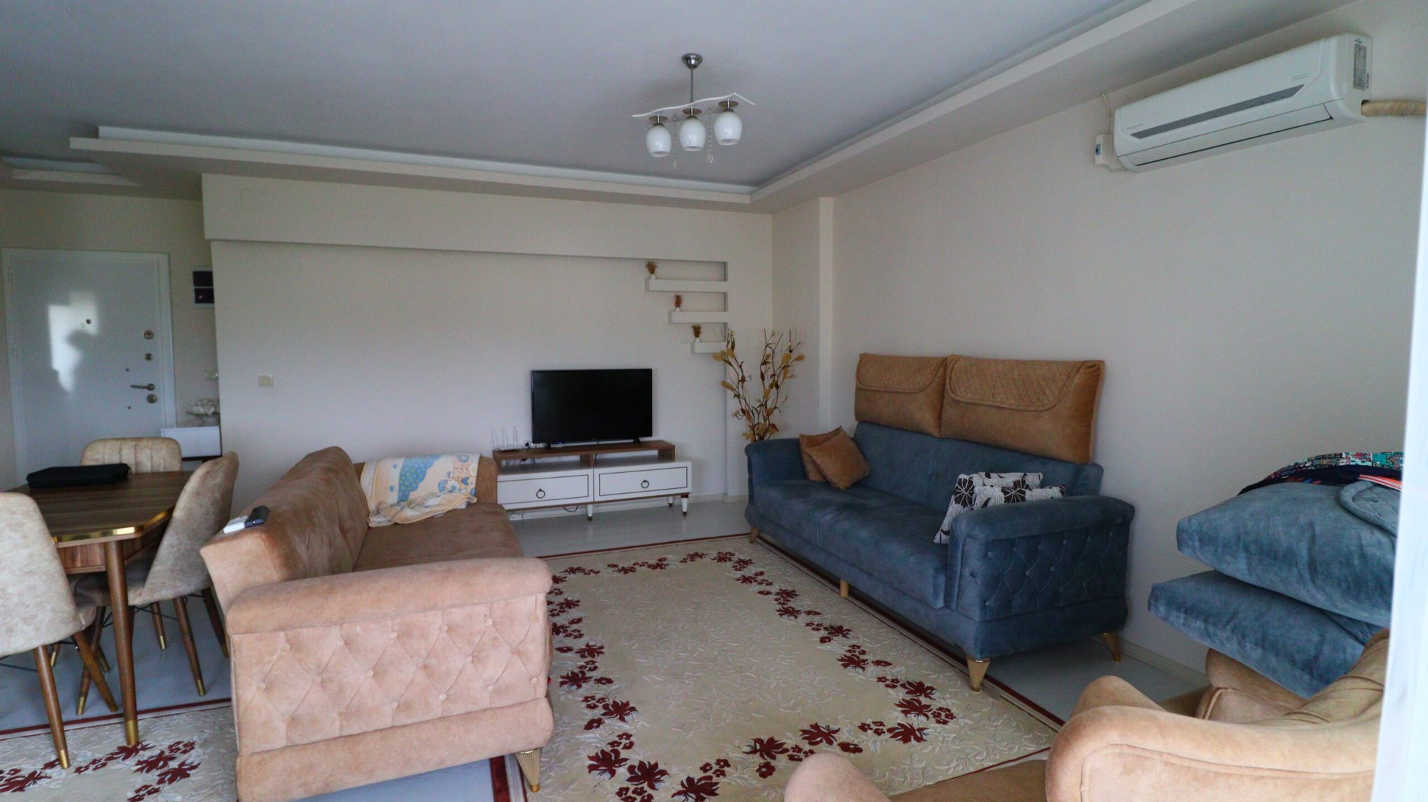 Mersin Erdemli Çeşmeli d400 Karayol Güzergahı Satılık 2+1 Uygun Fiyat Daire