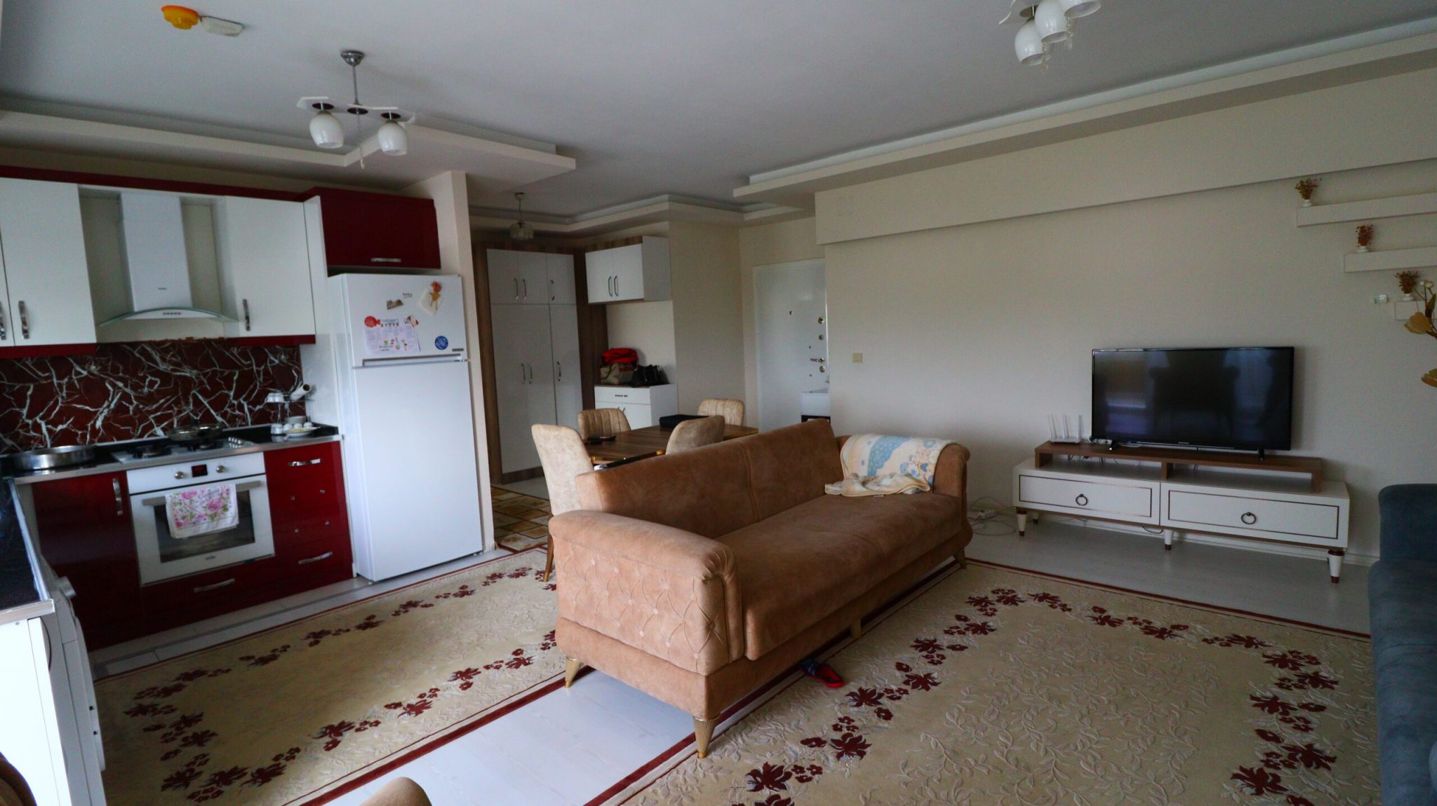 Mersin Erdemli Çeşmeli d400 Karayol Güzergahı Satılık 2+1 Uygun Fiyat Daire