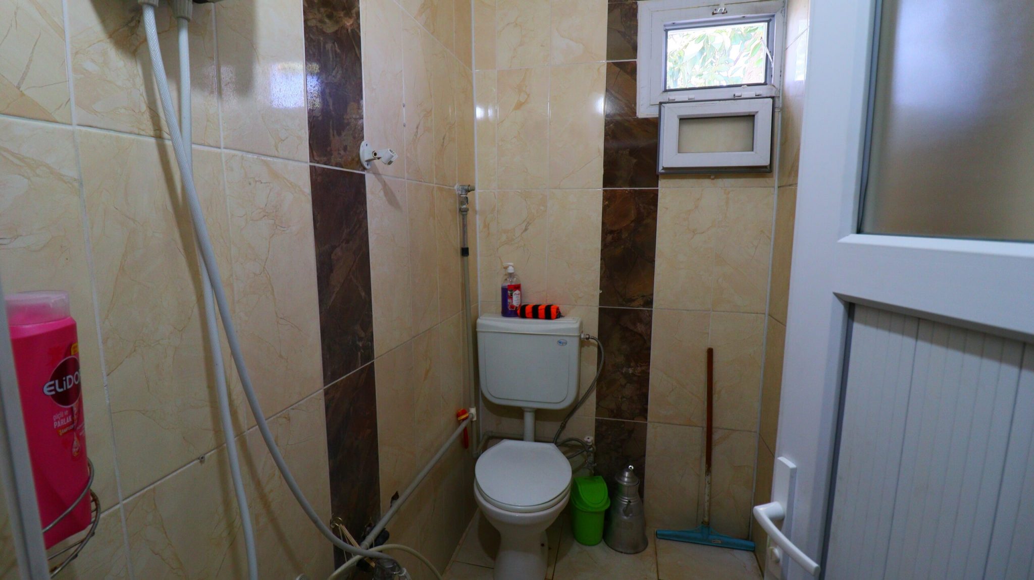 Mersin Erdemli Karyağdı Mevkii 500 m2 Tarla İçinde Satılık Ev