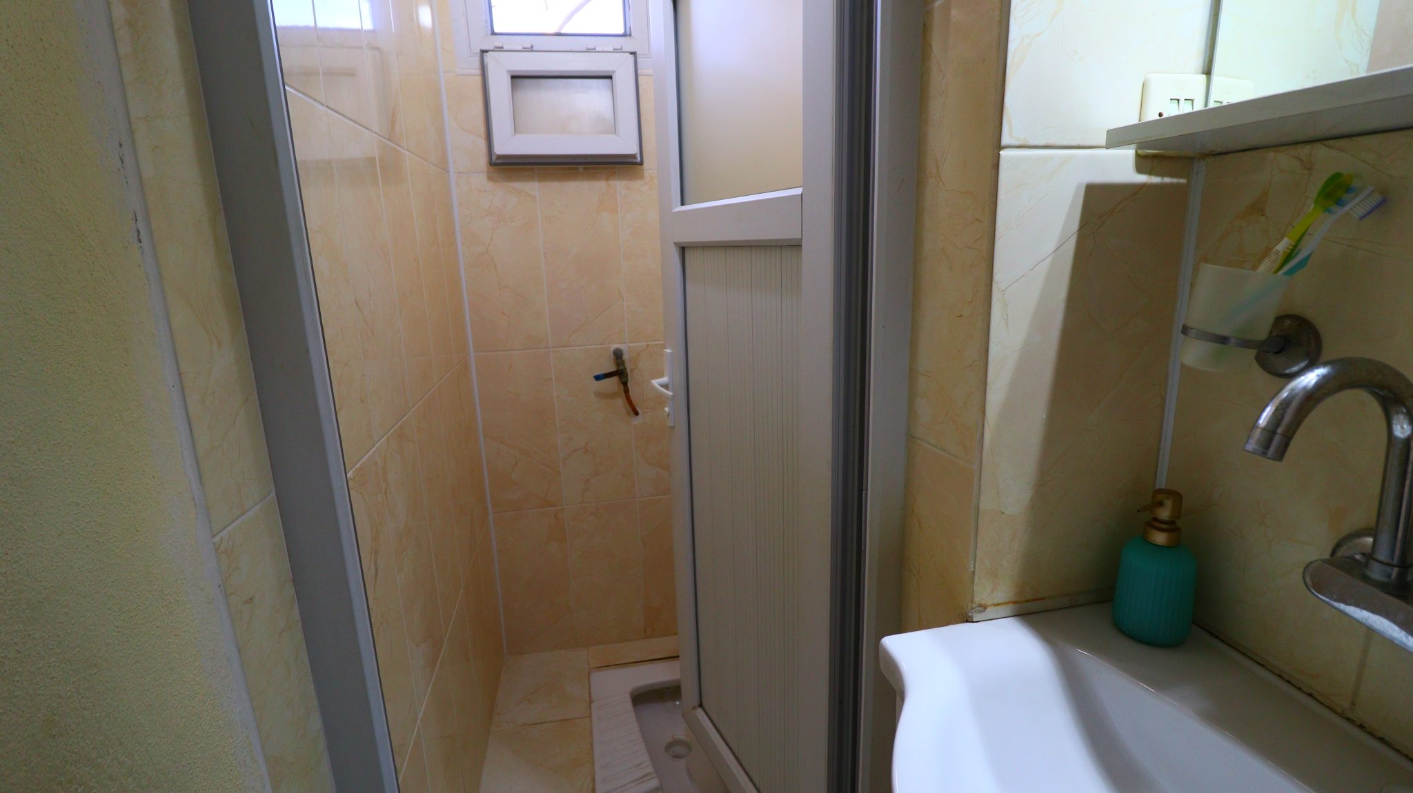 500 m2 House For Sale In Mersin Erdemli Karyagdi Area