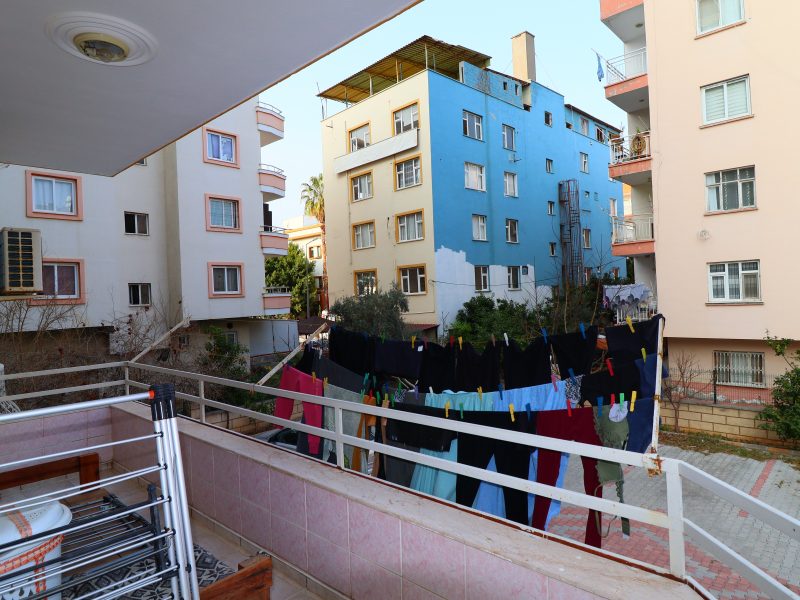 Mersin Erdemli Merkez 1.ci Plaj Yolu 3+1 Eşyalı Satılık Fırsat Daire