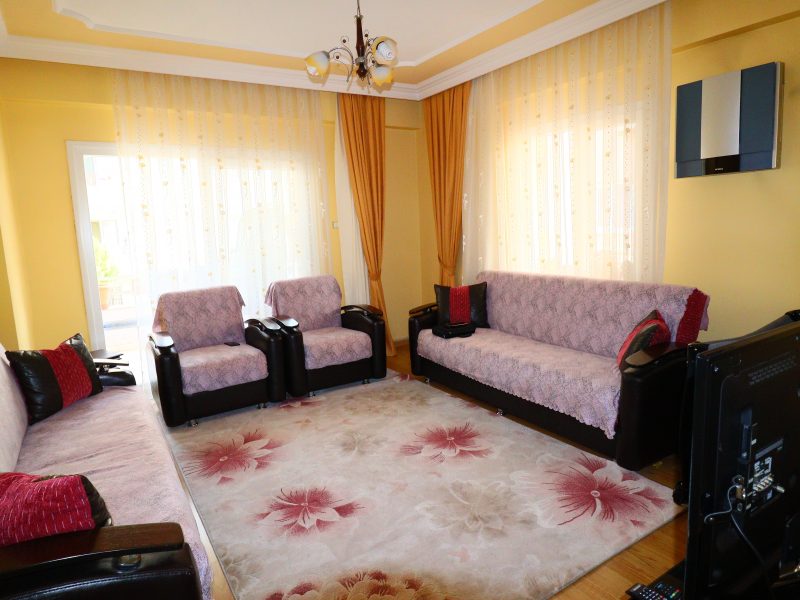 Mersin Erdemli Merkez 1.ci Plaj Yolu 3+1 Eşyalı Satılık Fırsat Daire