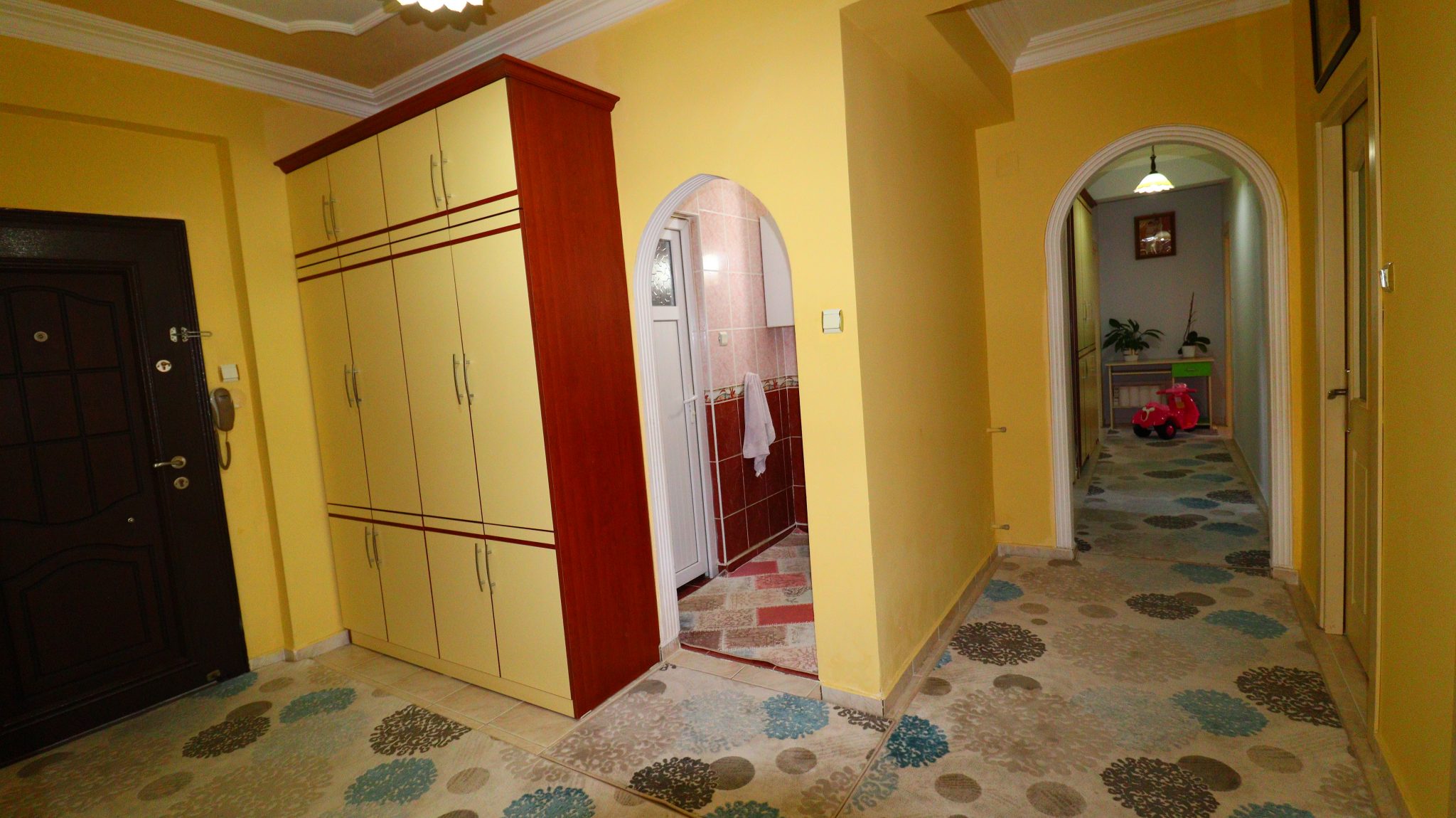 Mersin Erdemli Center 1st Beach Road 3+1 Furnished Opportunity For Sale Diare