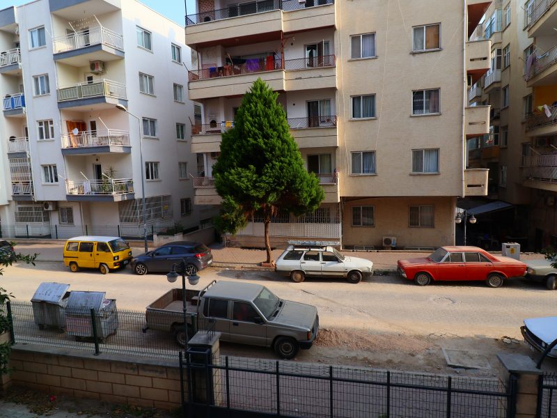 Mersin Erdemli Merkez 1.ci Plaj Yolu 3+1 Eşyalı Satılık Fırsat Daire