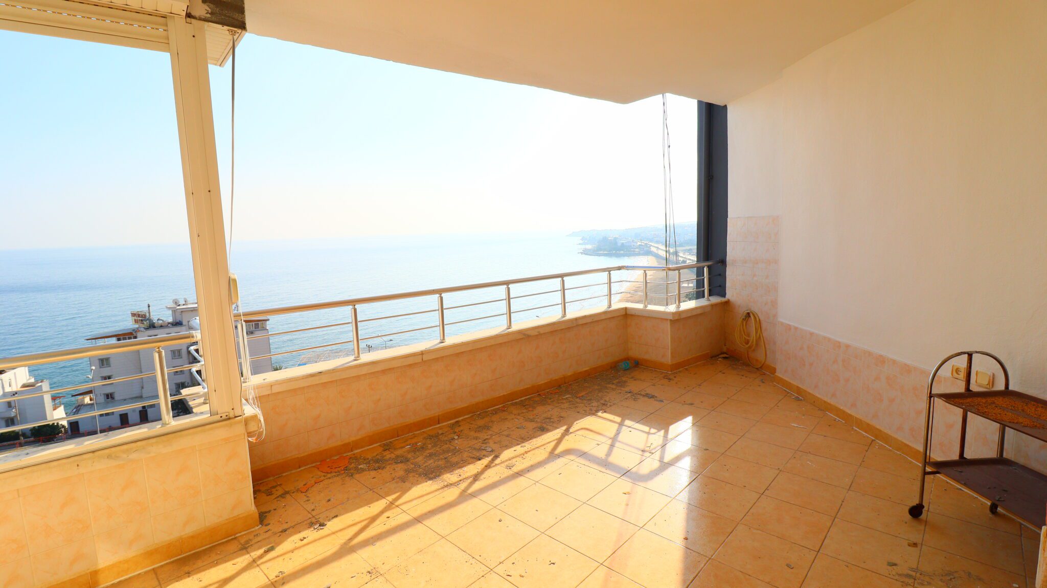 Mersin Erdemli Ayaş Koç Sitesi 2+1 Satılık Bakımlı Daire