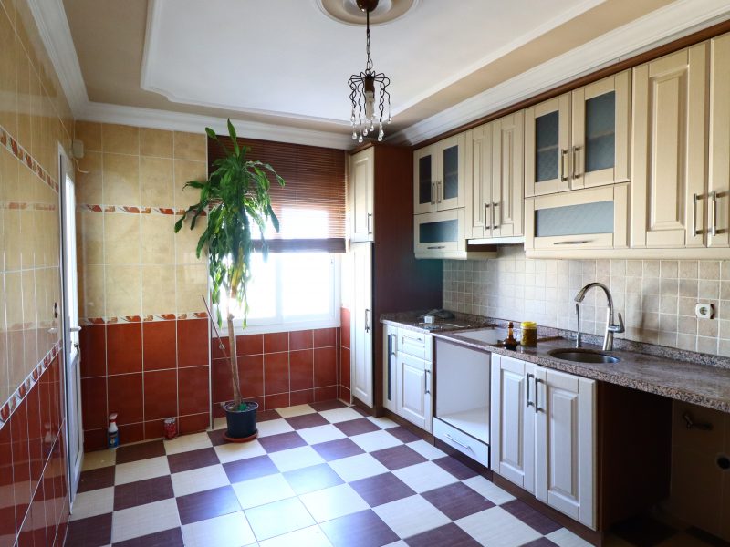 Mersin Erdemli Akdeniz Deniz Manzaralı Satılık 3+1 Daire