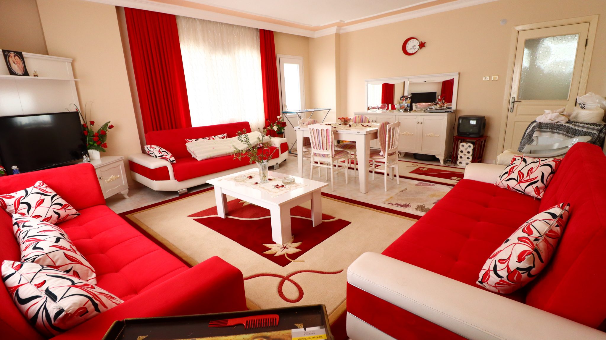 3+1 Wohnung zum Verkauf mit Meerblick in Mersin Erdemli