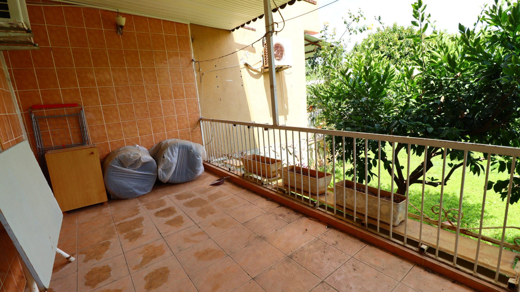 Mersin Erdemli Kocahasanlı Denize Sıfır Kiralık 1+1 Daire