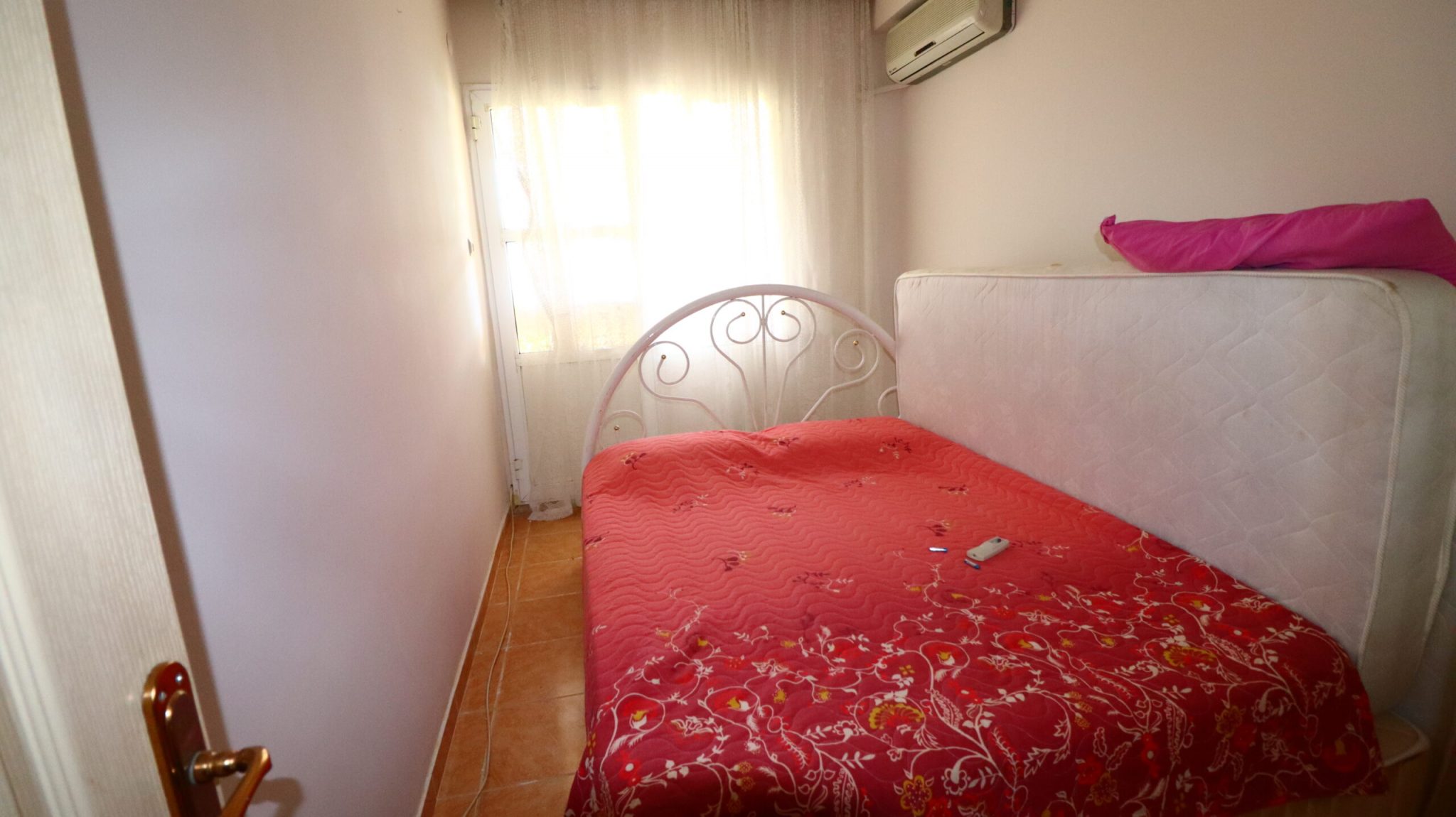 Mersin Erdemli Kocahasanlı Denize Sıfır Kiralık 1+1 Daire