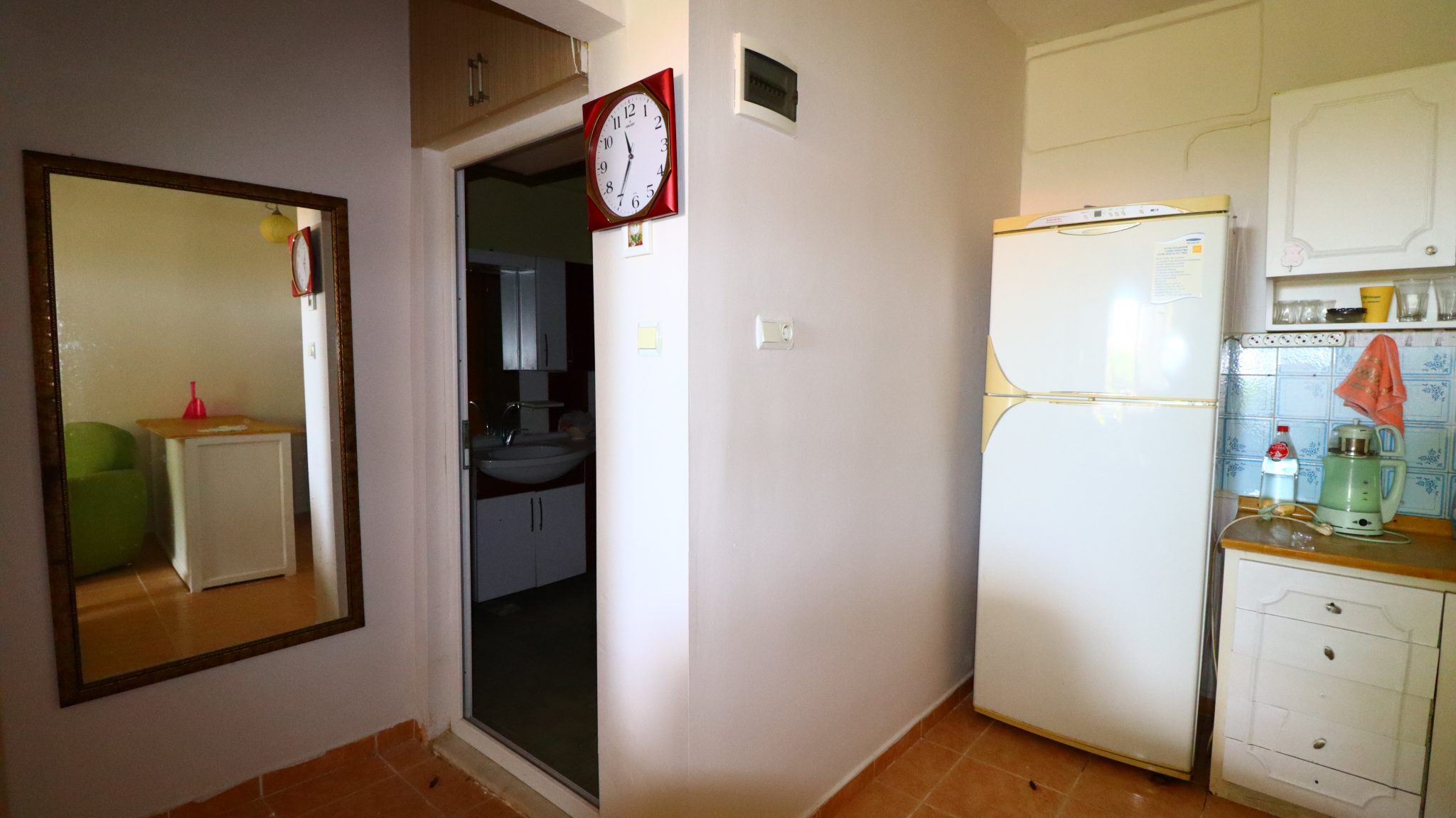 1+1 Flat For Rent In Mersin Erdemli Kocahasanlı Seafront