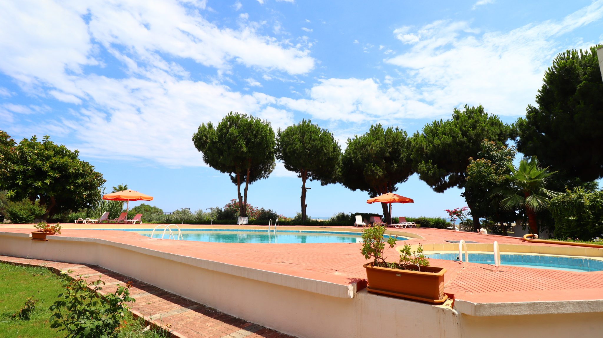 1+1 Flat For Rent In Mersin Erdemli Kocahasanlı Seafront