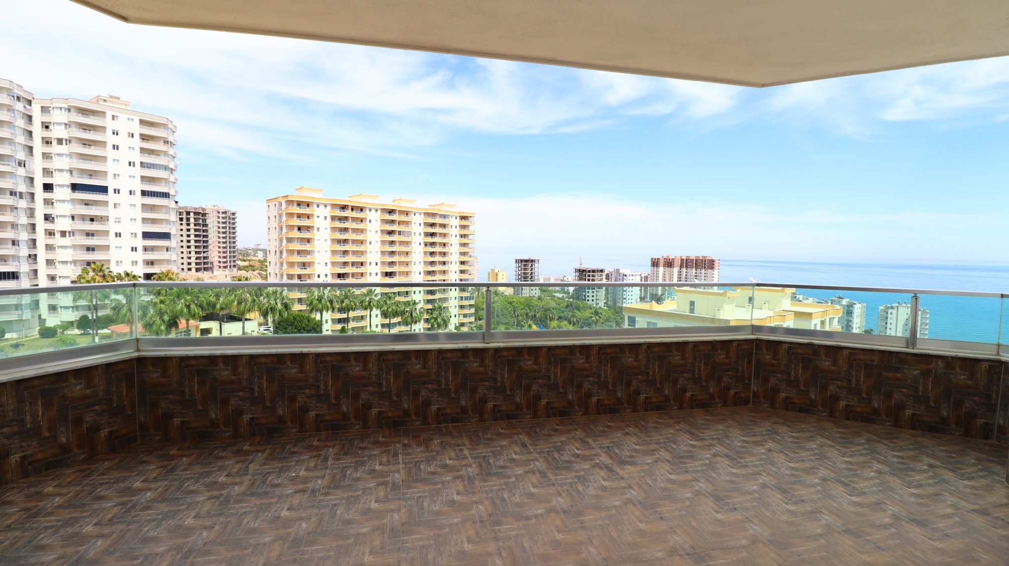 Mersin Erdemli Ayaş Diva Holiday Neue Blocks Möblierte 2+1 Wohnung zum Verkauf