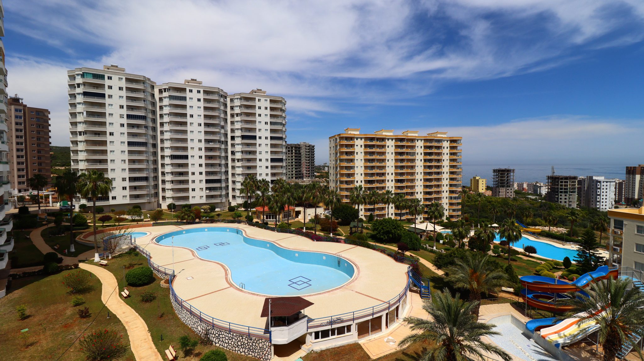 Mersin Erdemli Ayaş Diva Holiday Neue Blocks Möblierte 2+1 Wohnung zum Verkauf
