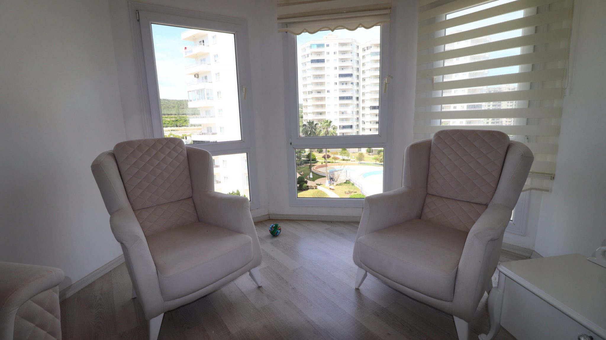 Mersin Erdemli Ayaş  Diva Holiday Yeni Bloklarda Eşyalı Satılık 2+1 Daire