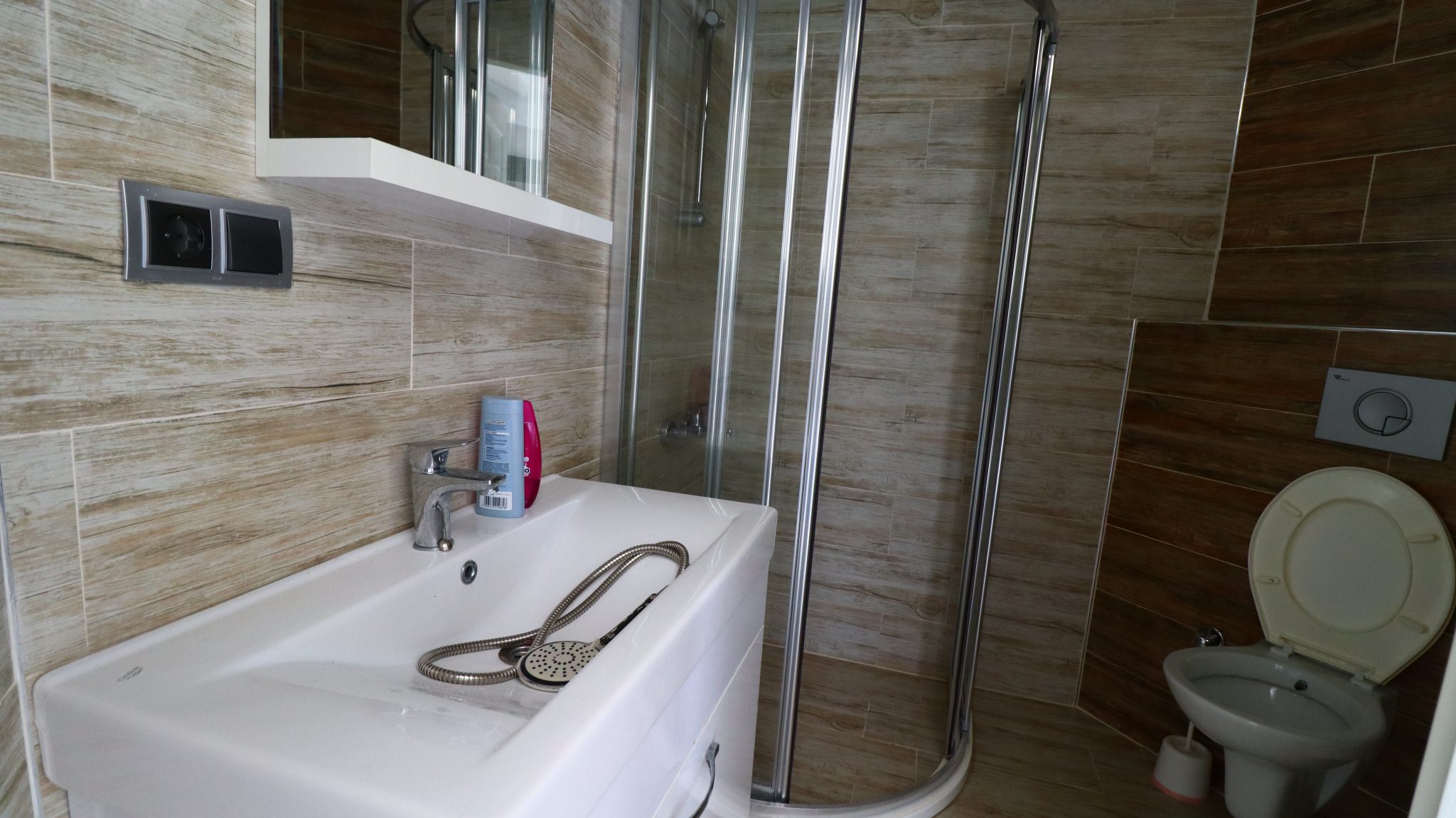 Mersin Erdemli Ayaş Diva Holiday Neue Blocks Möblierte 2+1 Wohnung zum Verkauf
