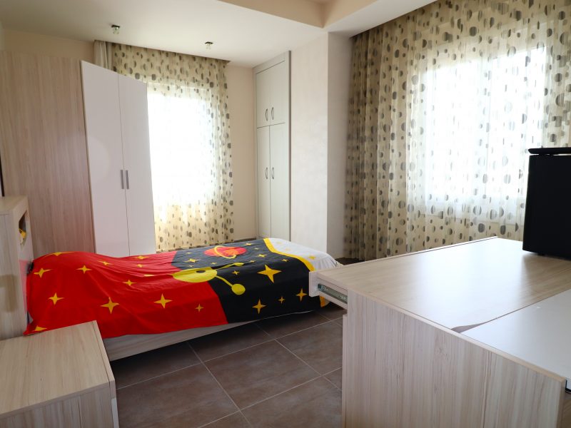Mersin Erdemli Alata Oba Plaza Satılık 5+1 Dublex Daire