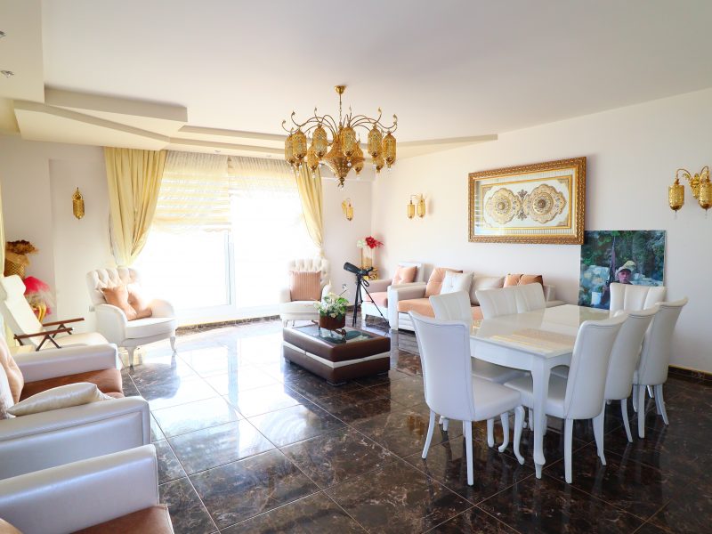 Mersin Erdemli Alatapark Sitesi Ön Bloklar Satılık 4+1 Lüks Daire