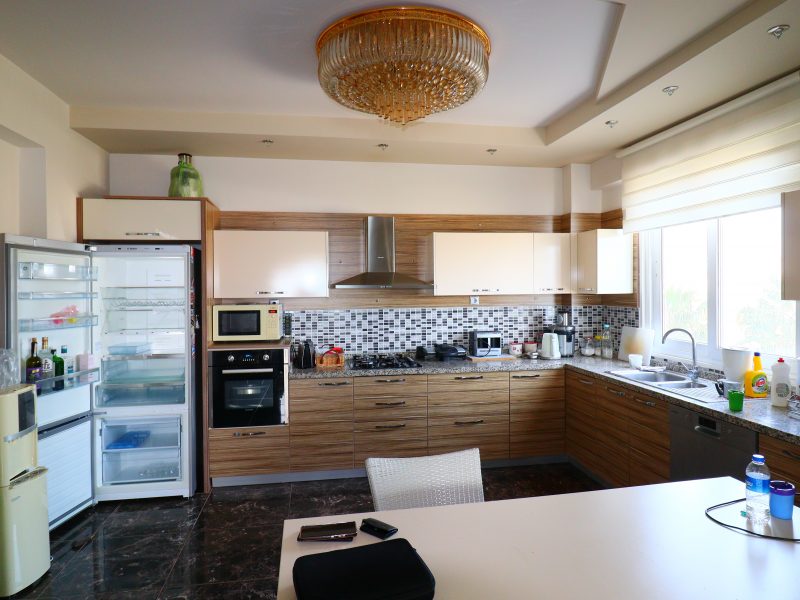 Mersin Erdemli Alatapark Sitesi Ön Bloklar Satılık 4+1 Lüks Daire