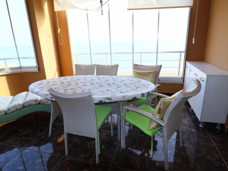 Mersin Erdemli Alatapark Sitesi Ön Bloklar Satılık 4+1 Lüks Daire