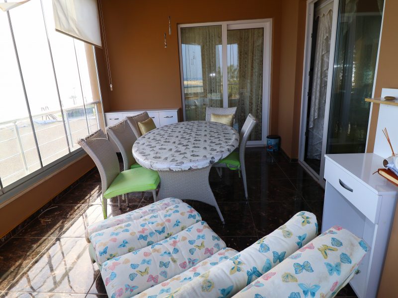 Mersin Erdemli Alatapark Sitesi Ön Bloklar Satılık 4+1 Lüks Daire