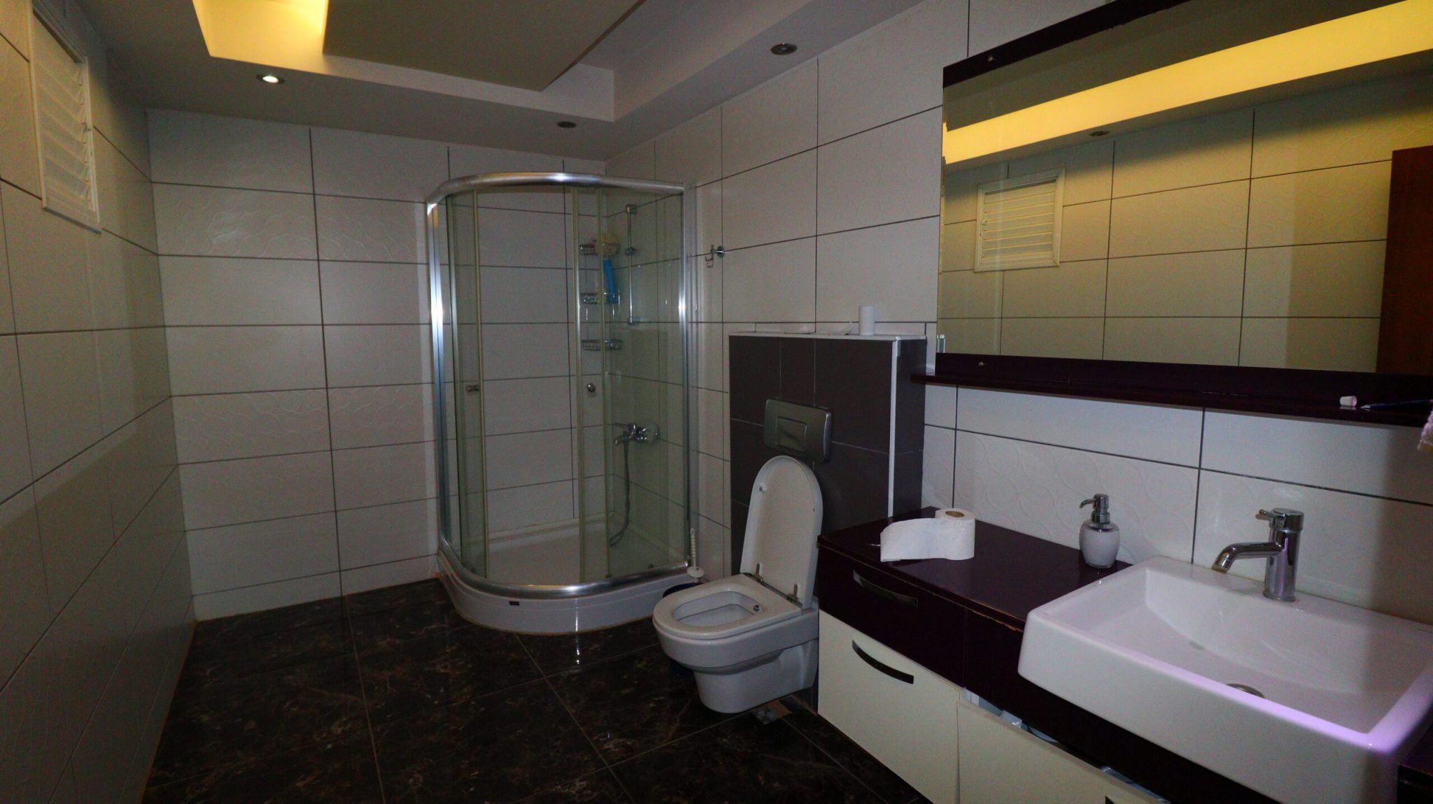 Mersin Erdemli Alatapark Sitesi Ön Bloklar Satılık 4+1 Lüks Daire