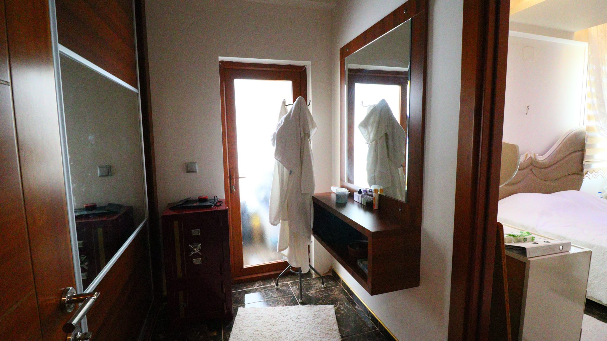 Mersin Erdemli Alatapark Site Front Blocks 4+1 Luxuswohnung zum Verkauf