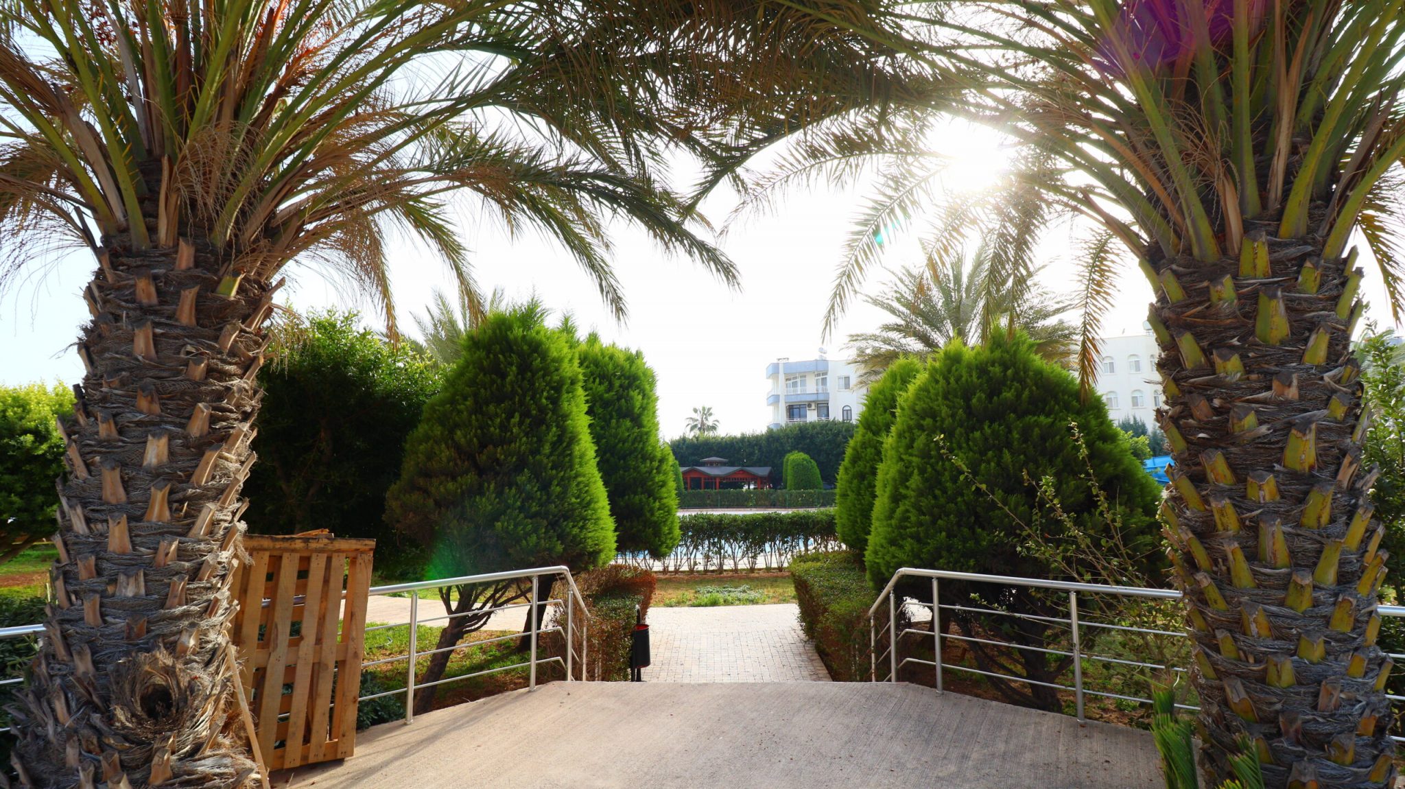 Mersin Erdemli Alatapark Sitesi Ön Bloklar Satılık 4+1 Lüks Daire
