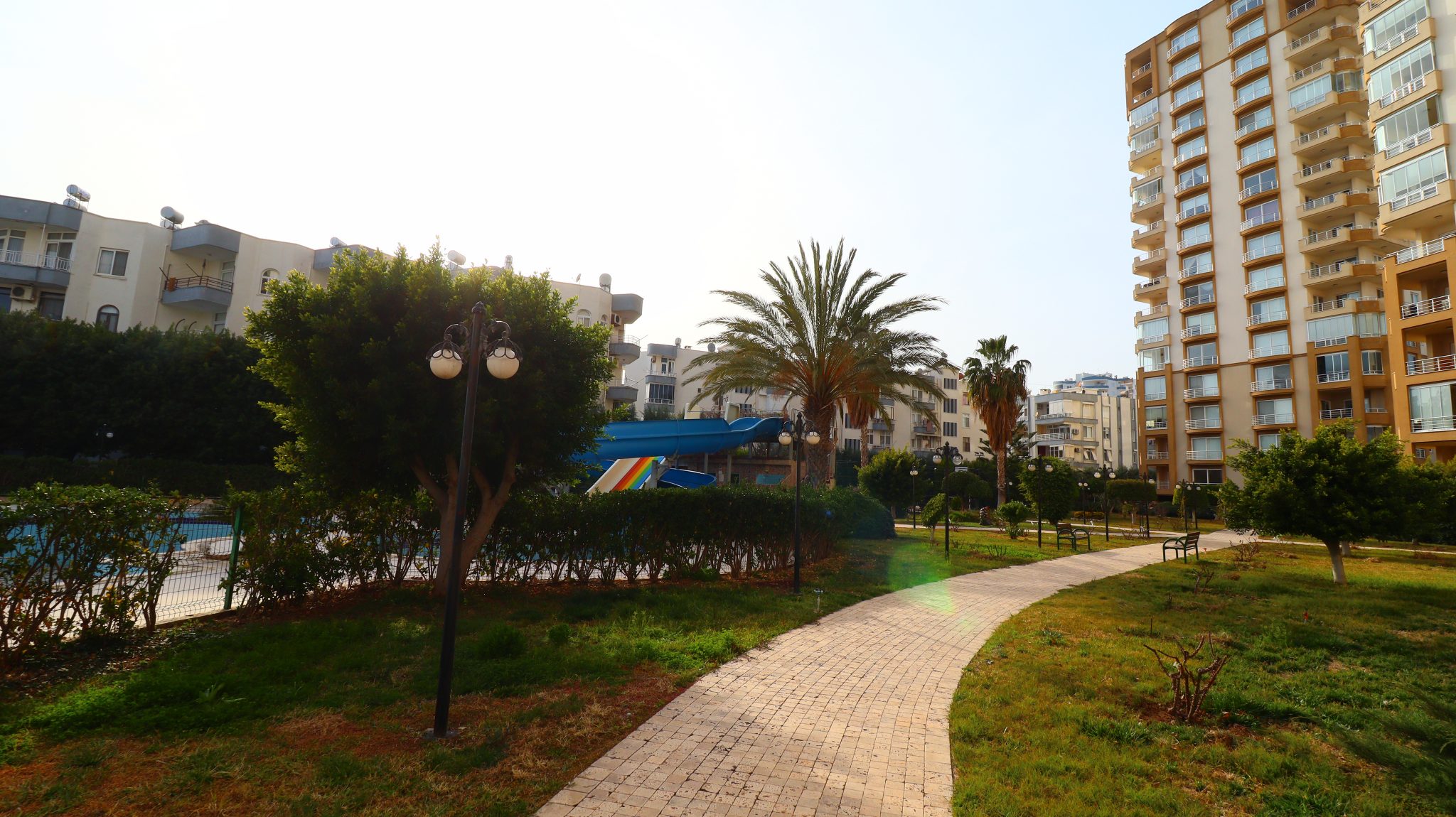 Mersin Erdemli Alatapark Site Front Blocks 4+1 Luxuswohnung zum Verkauf