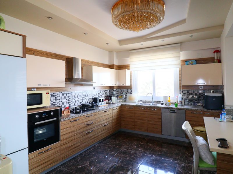 Mersin Erdemli Alatapark Sitesi Ön Bloklar Satılık 4+1 Lüks Daire