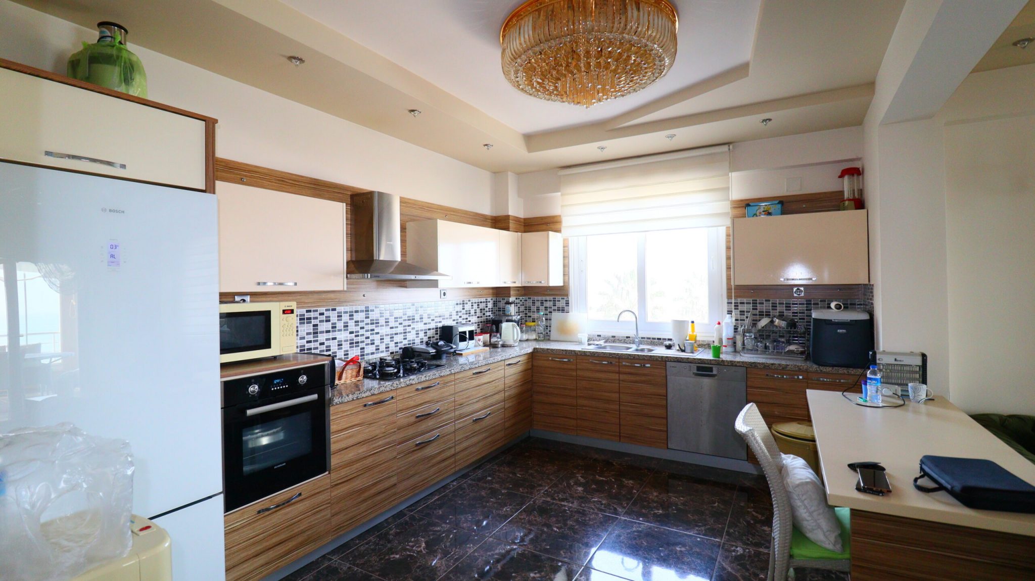 Mersin Erdemli Alatapark Sitesi Ön Bloklar Satılık 4+1 Lüks Daire