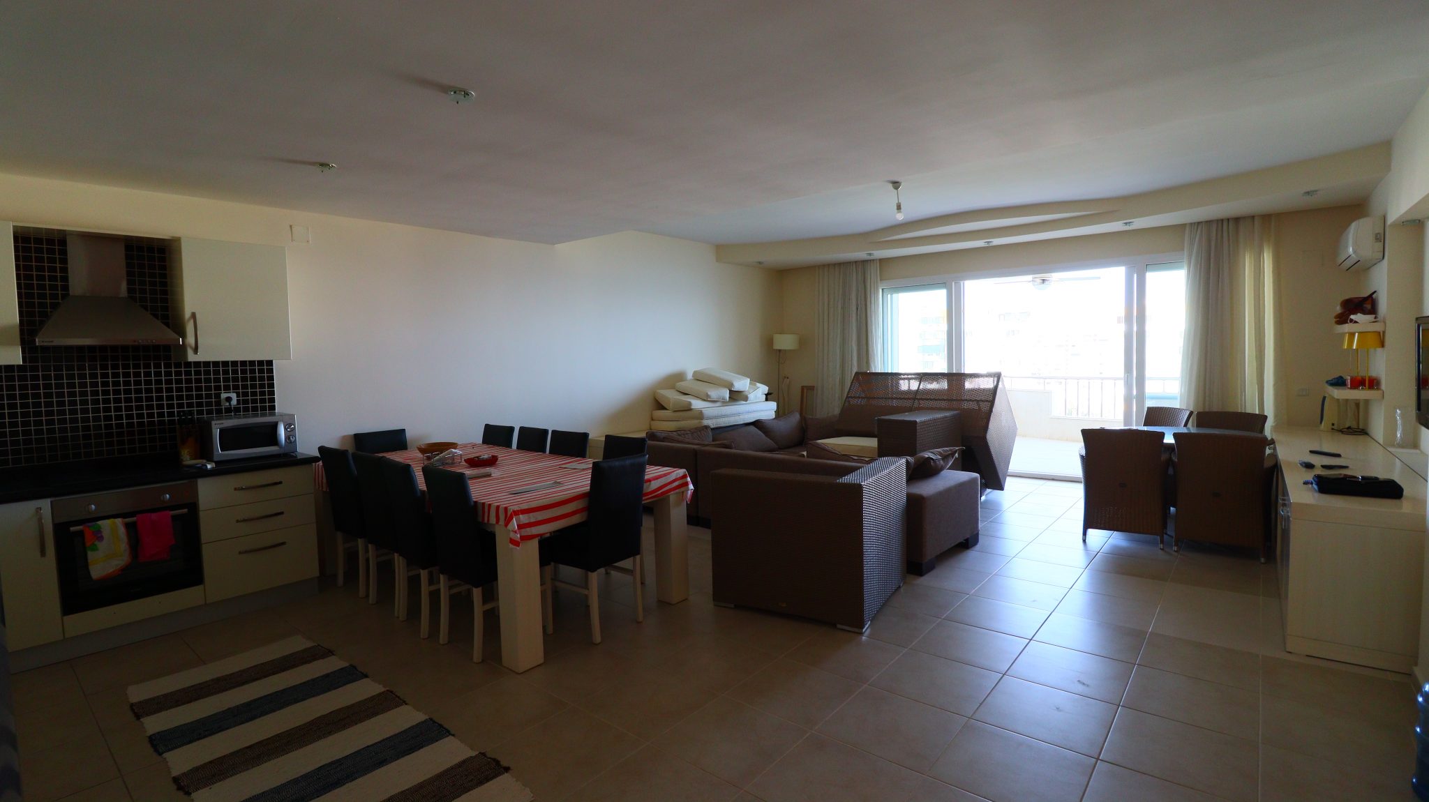 Mersin Erdemli Kargipınarı Queenaba Complex 3+1 E Block Wohnung zu verkaufen