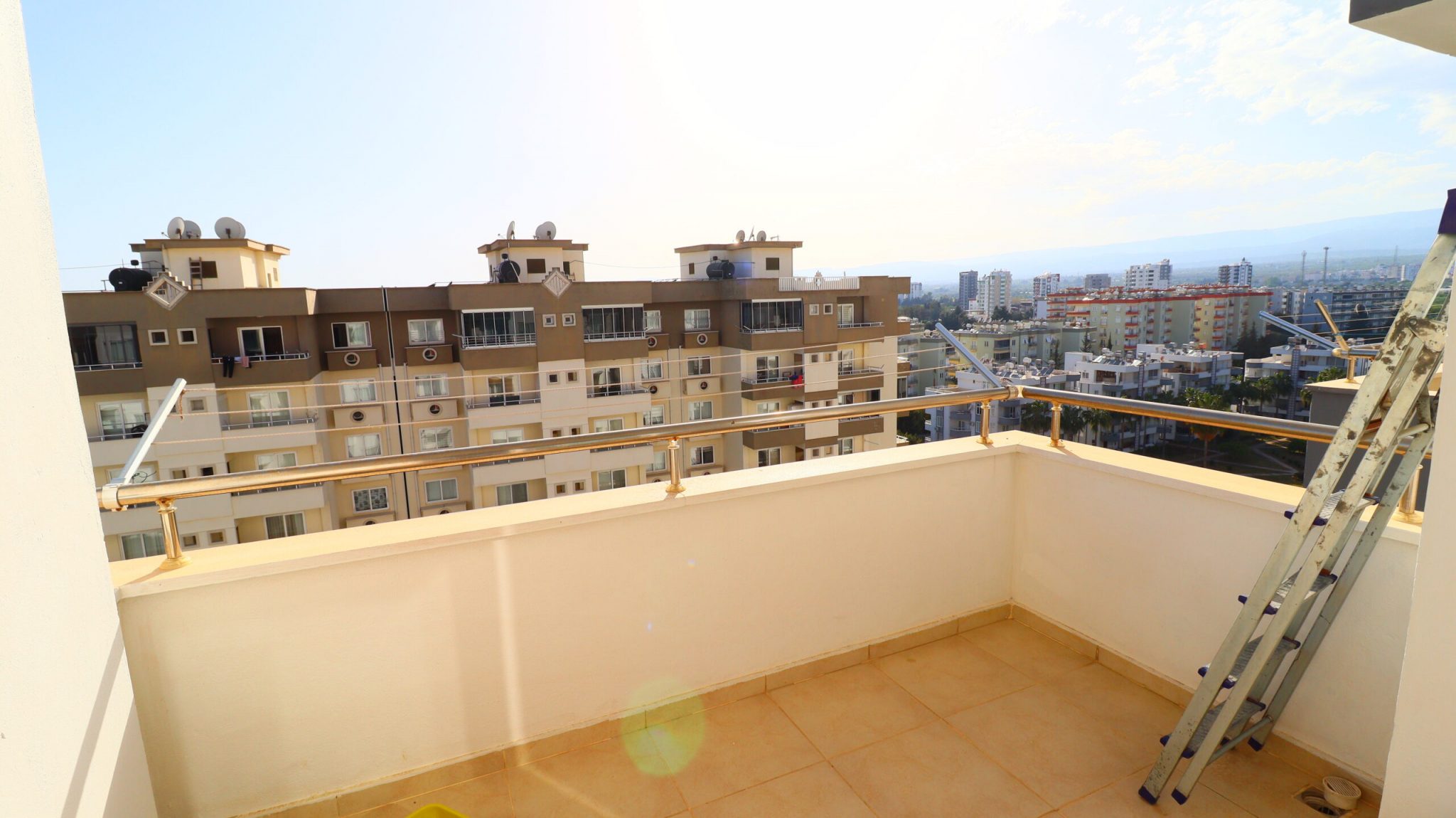 Mersin Erdemli Kargıpınarı Queenaba Sitesi Satılık 3+1 E Blok Daire