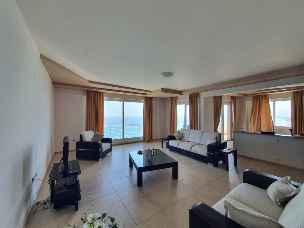 Mersin Erdemli Alatapark Satılık 4+1 Denize Sıfır Kafa Daire