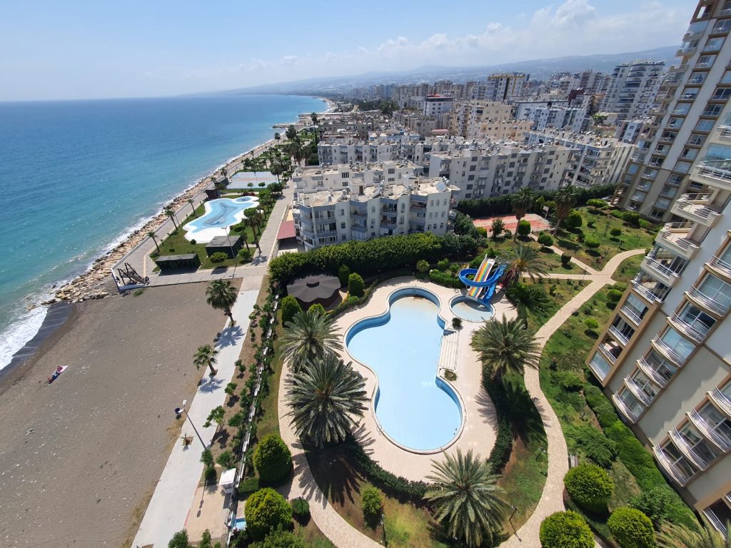 Mersin Erdemli Alatapark Satılık 4+1 Denize Sıfır Kafa Daire