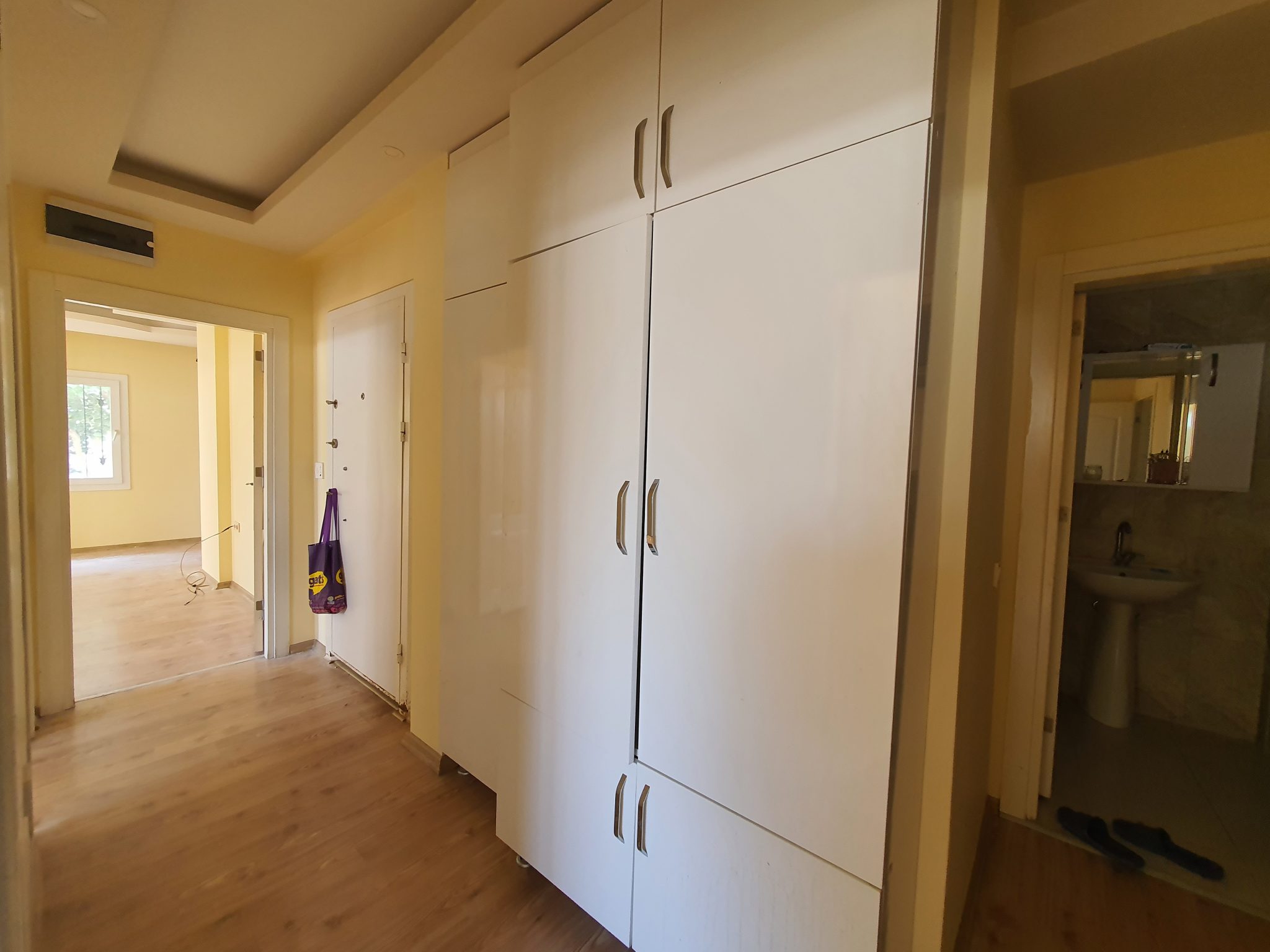 2+1 Wohnung zum Verkauf im Bezirk Mersin Erdemli Alata
