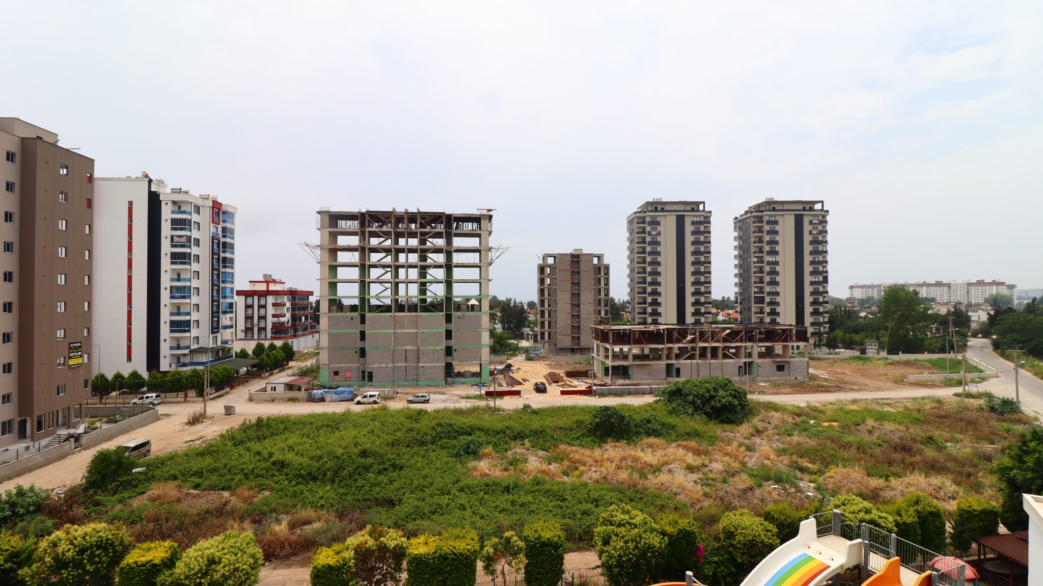 Mersin Erdemli Kargipinari Heaven Court 2+1 Wohnung zu verkaufen