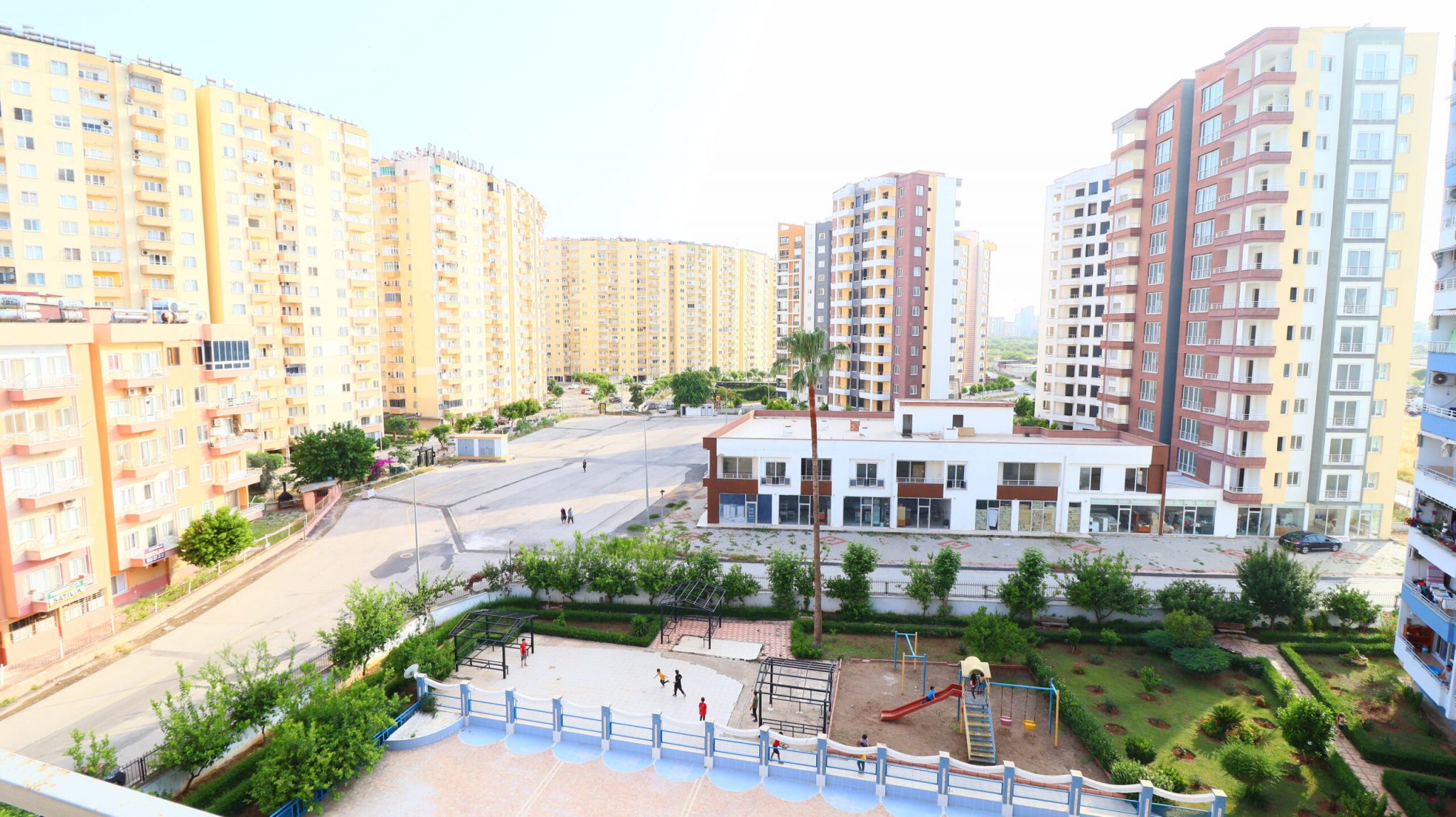 Mersin Erdemli Tömük Akın Sitesi Eşyalı Satılık 2+1 Deniz Manzaralı Daire