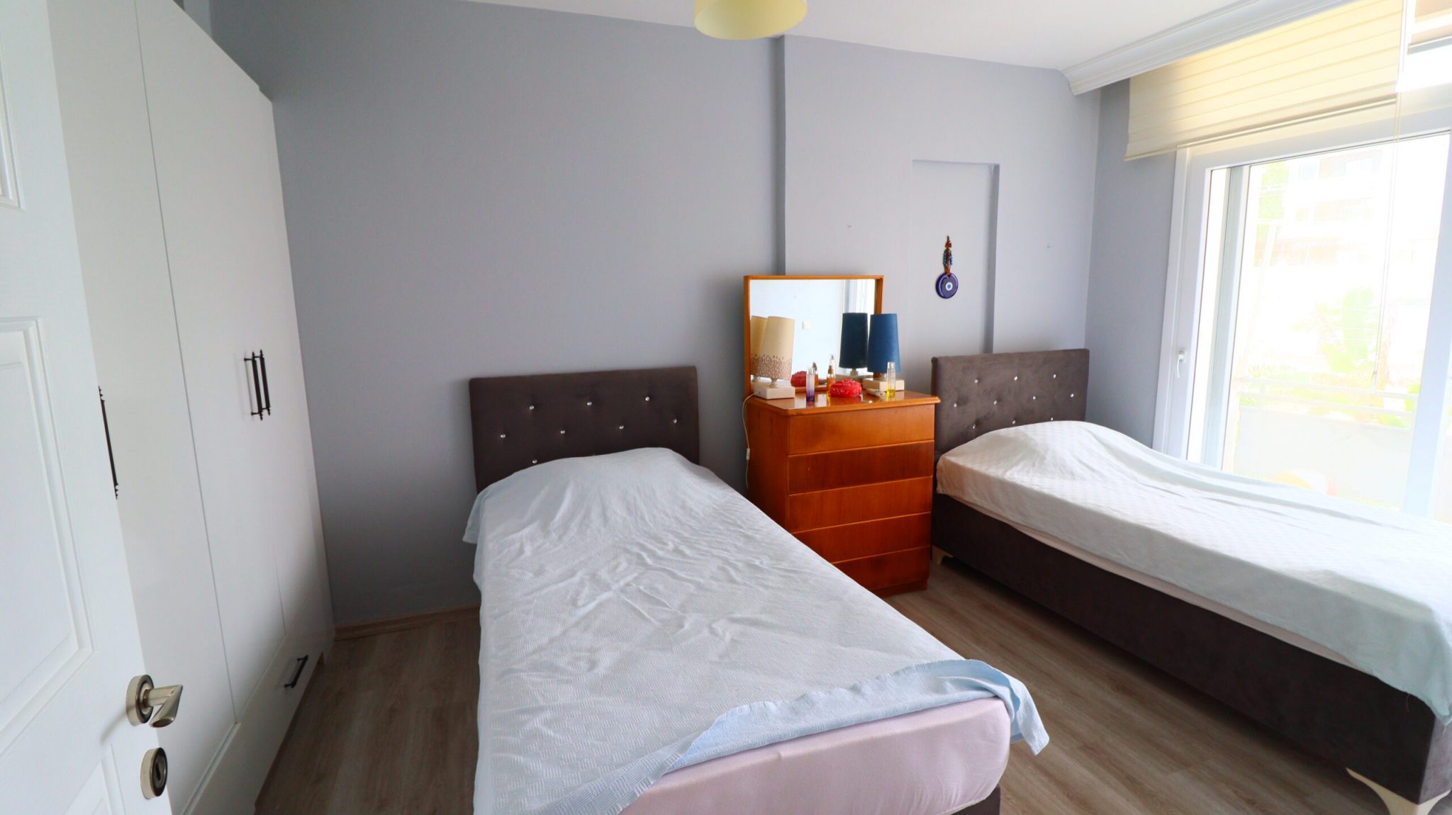 Mersin Erdemli Tömük Tatil Sitesi 2+1 Satılık Bakımlı Daire