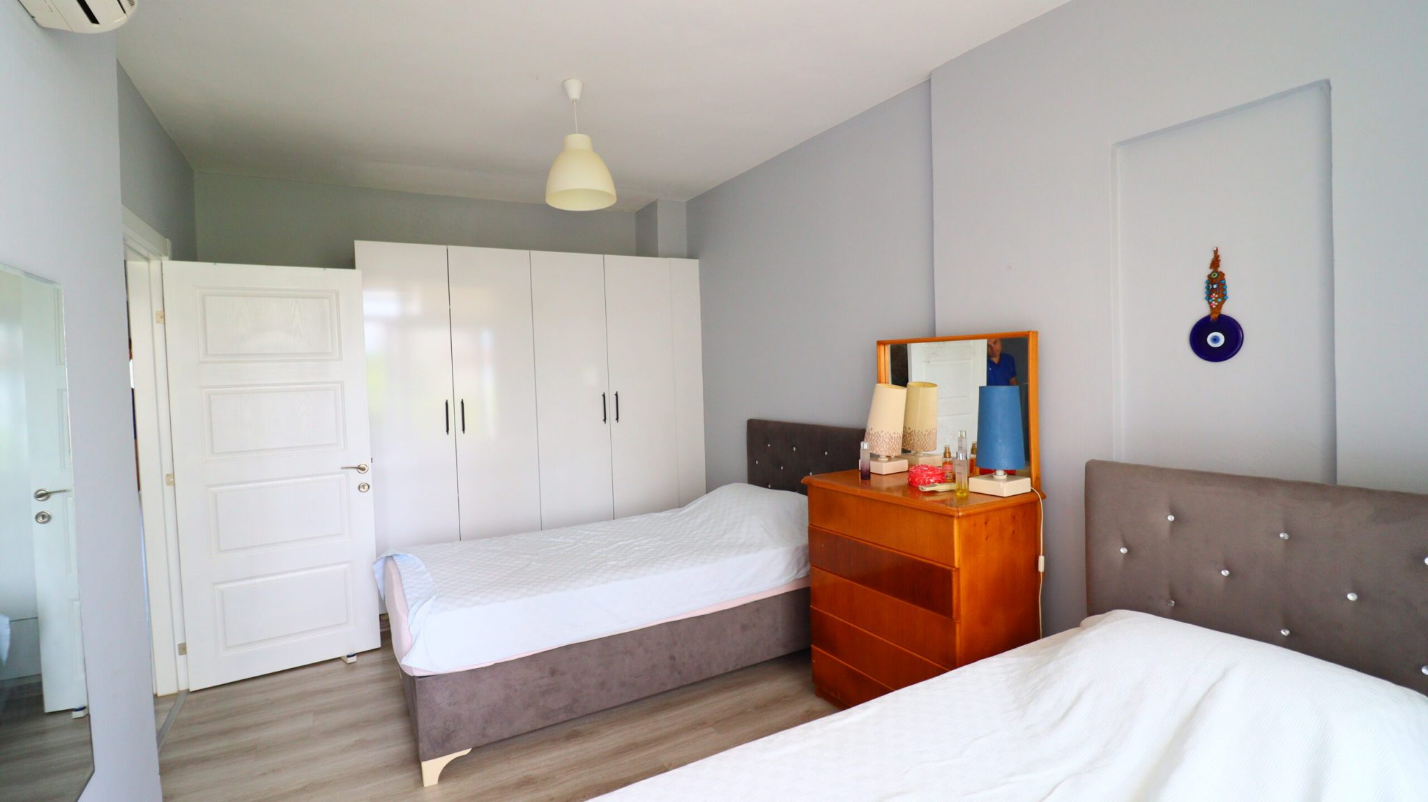 Mersin Erdemli Tömük Tatil Sitesi 2+1 Satılık Bakımlı Daire