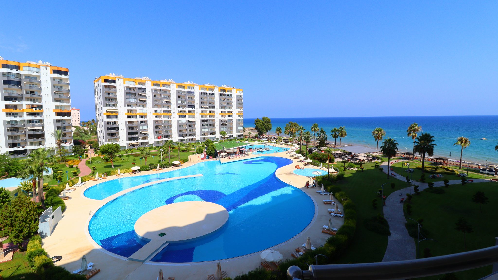 Mersin Erdemli Kargipınarı Queenaba Complex 3+1 Flat For Sale