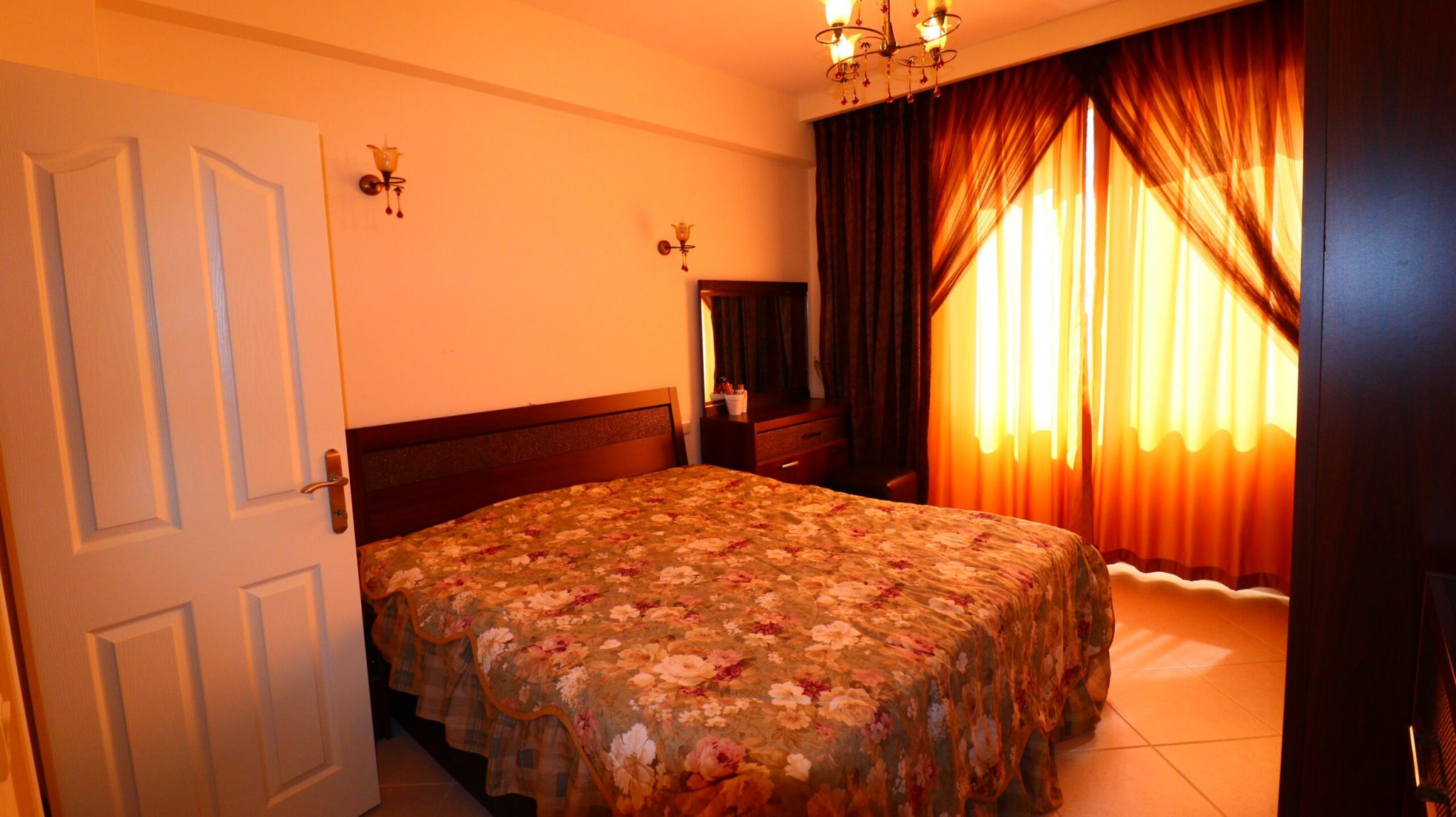 Mersin Erdemli Kargıpınarı Queenaba Sitesi Satılık 3+1 Daire
