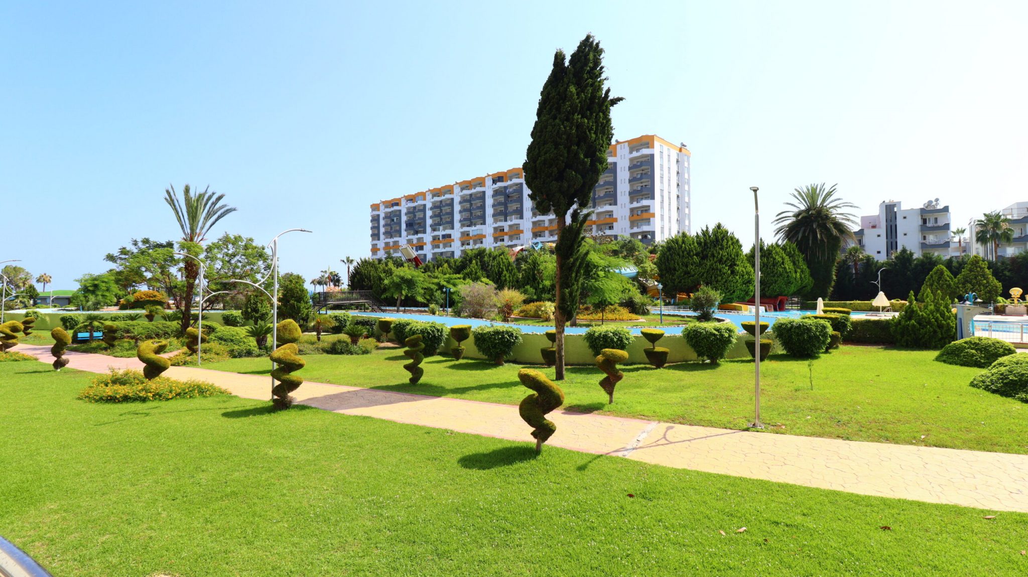 Erdemli Kargıpınarı Queenaba Sitesi Satılık Köşe Daire