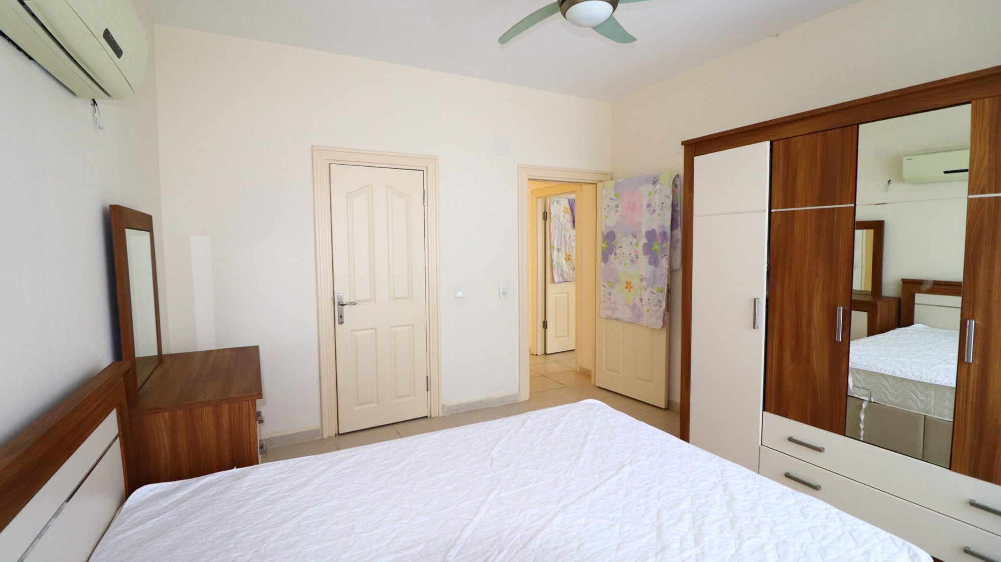 Erdemli Kargıpınarı Queenaba Sitesi Satılık Köşe Daire
