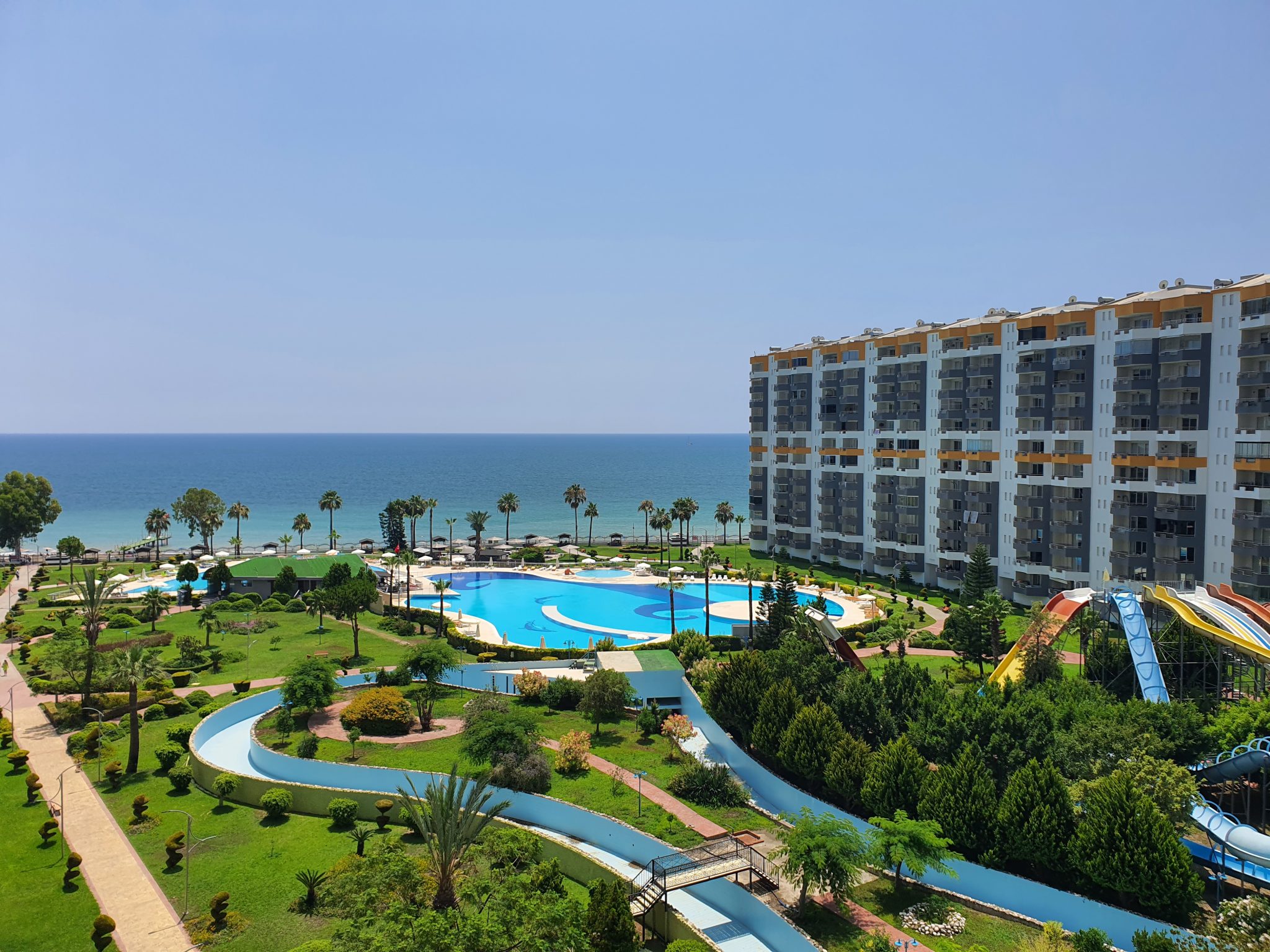 Eckwohnung zum Verkauf in Mersin Kargipınarı Queenaba Site By The Sea