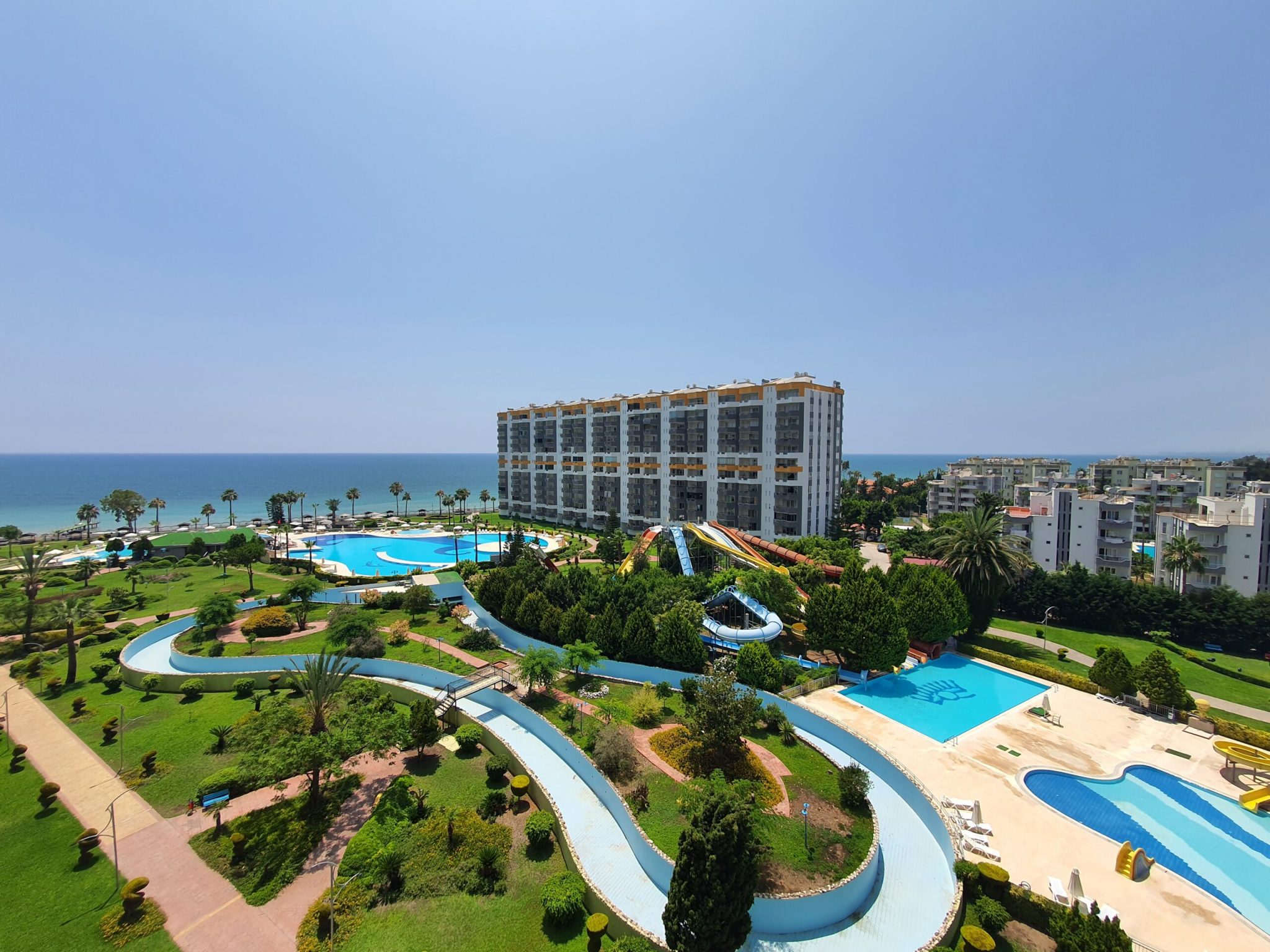 Mersin Kargıpınarı Denize Sıfır Queenaba Sitesi Satılık Köşe Daire
