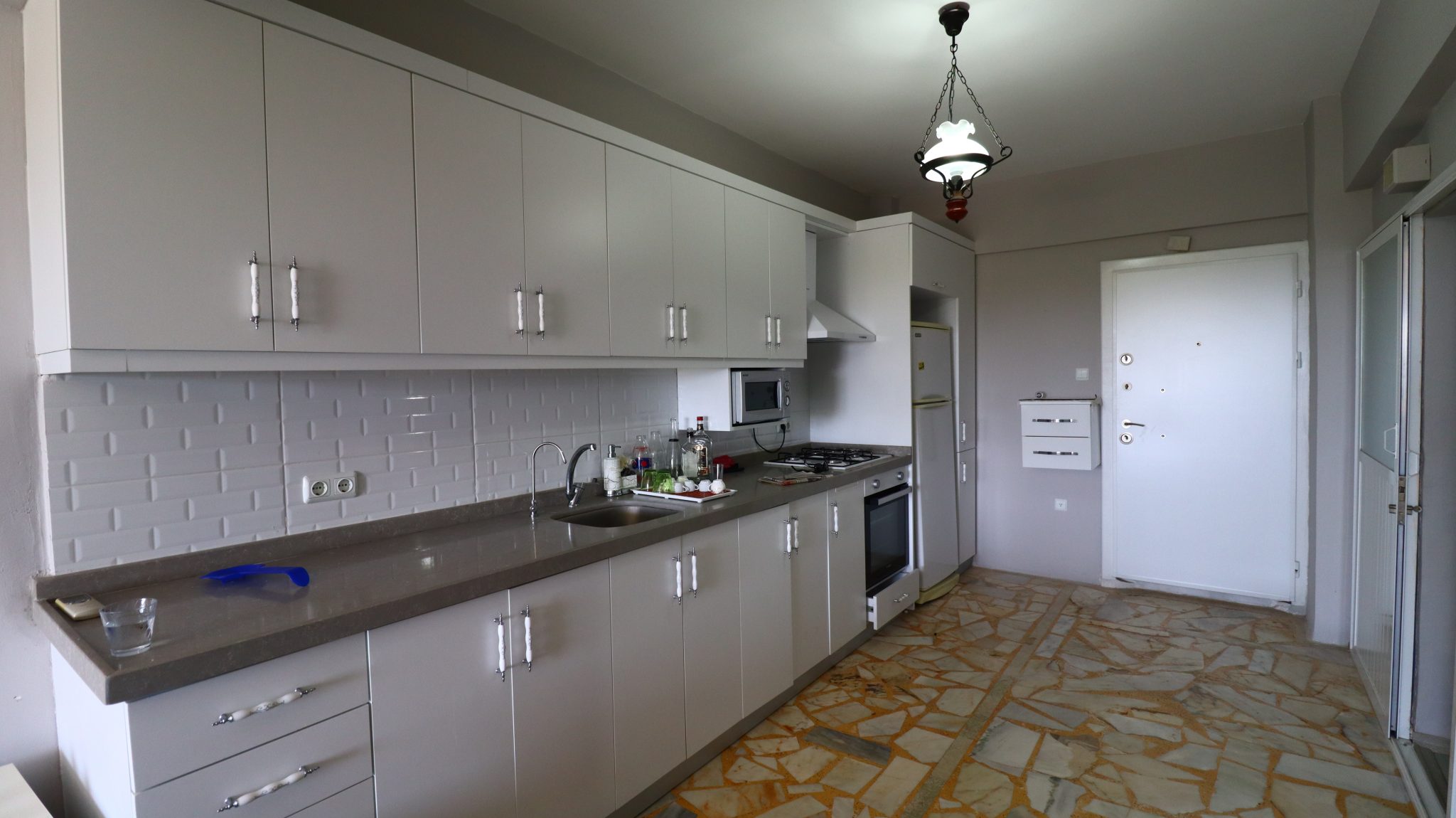 Mersin Erdemli Güzeldağ Sitesi 2+1 Flat For Sale