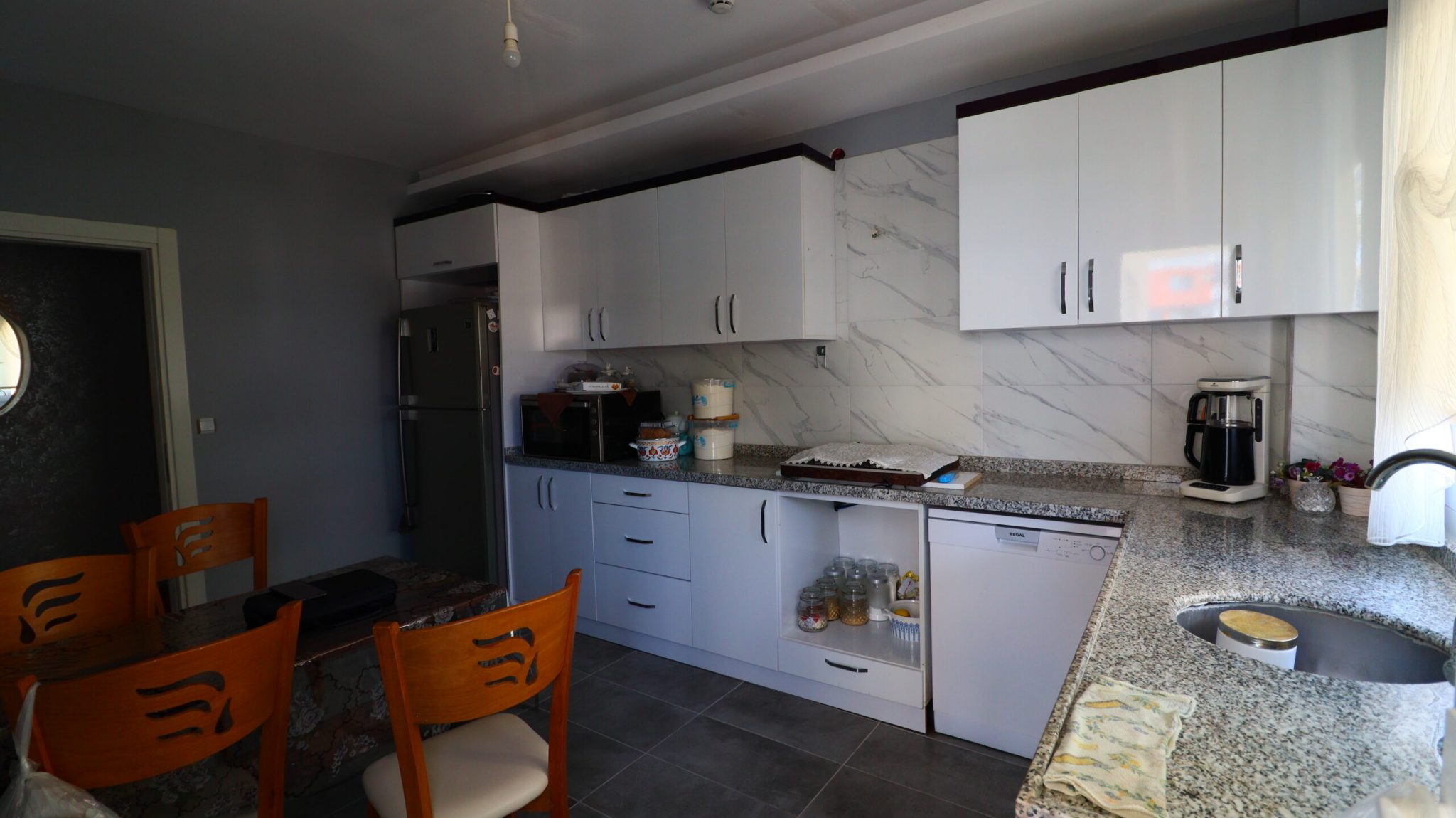 Mersin Erdemli Akdeniz Deniz Manzaralı Satılık 3+1 Güney Cephe Daire