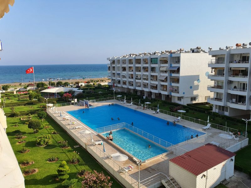 Mersin Erdemli Akdeniz Tatil Sitesi Denize Sıfır Satılık Daire